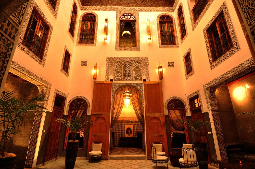 Varios Riad Layla