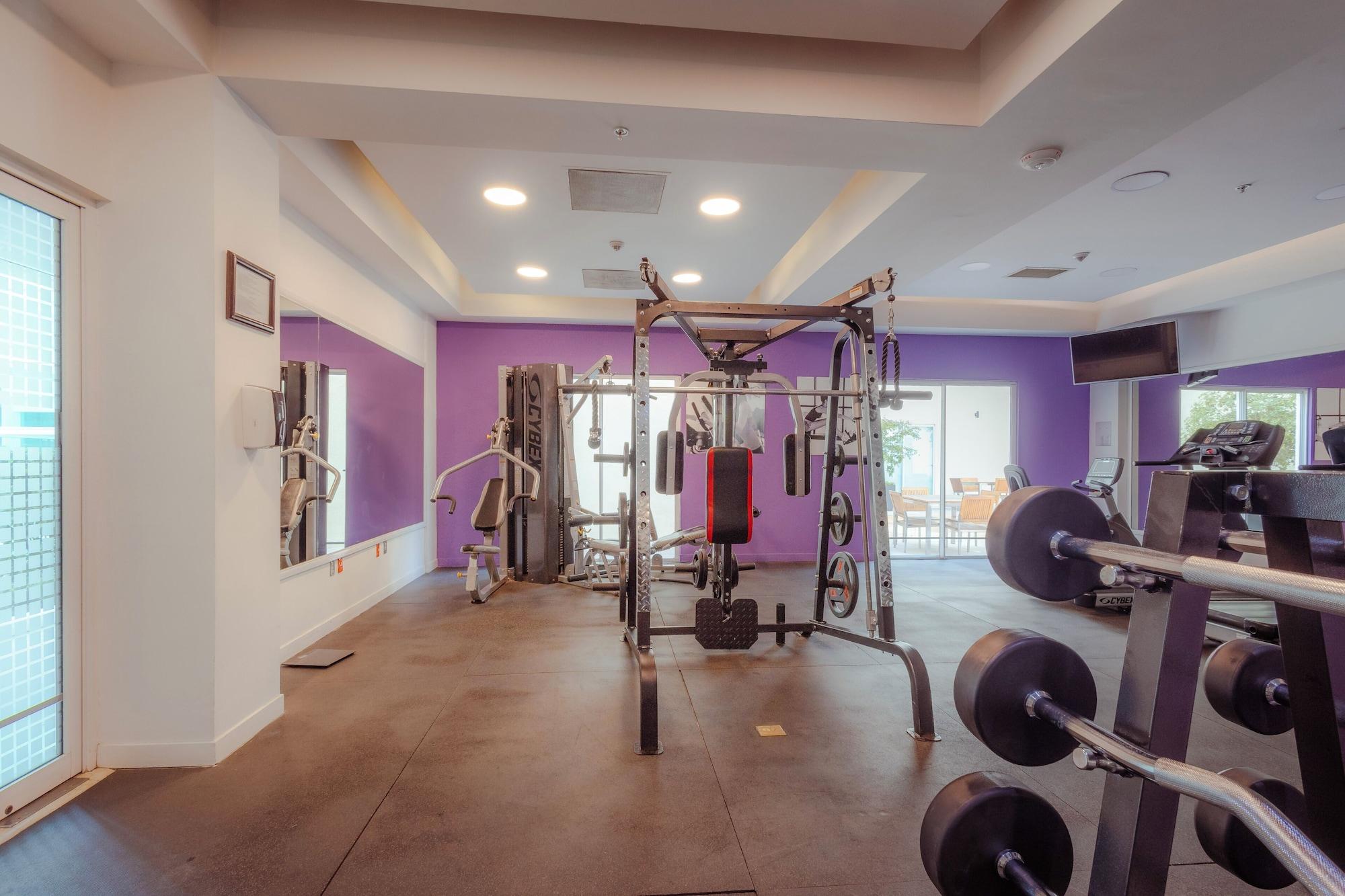 Gimnasio Sheraton Leon