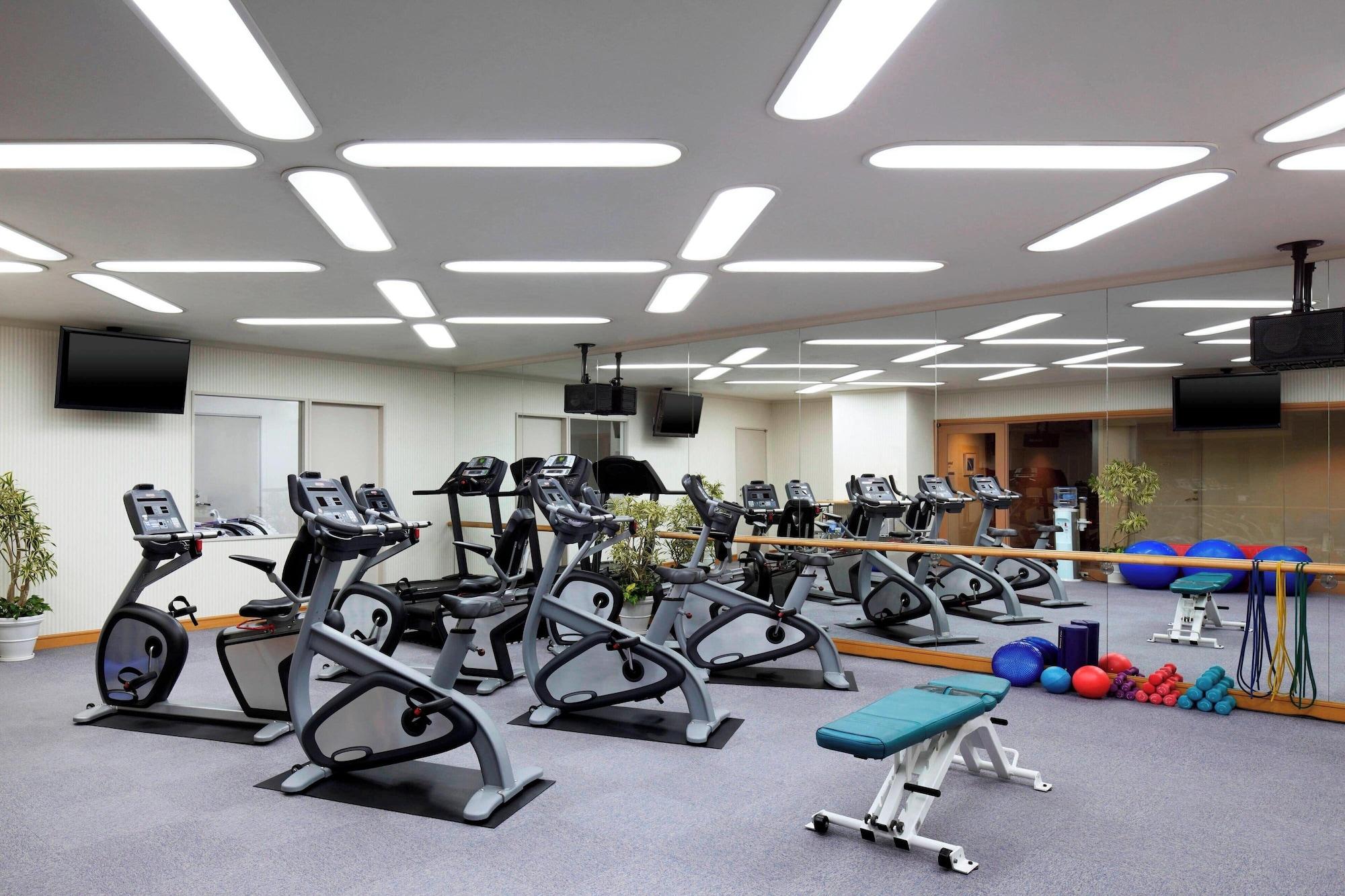 Gimnasio Yokohama Bay Sheraton Hotel & Towers