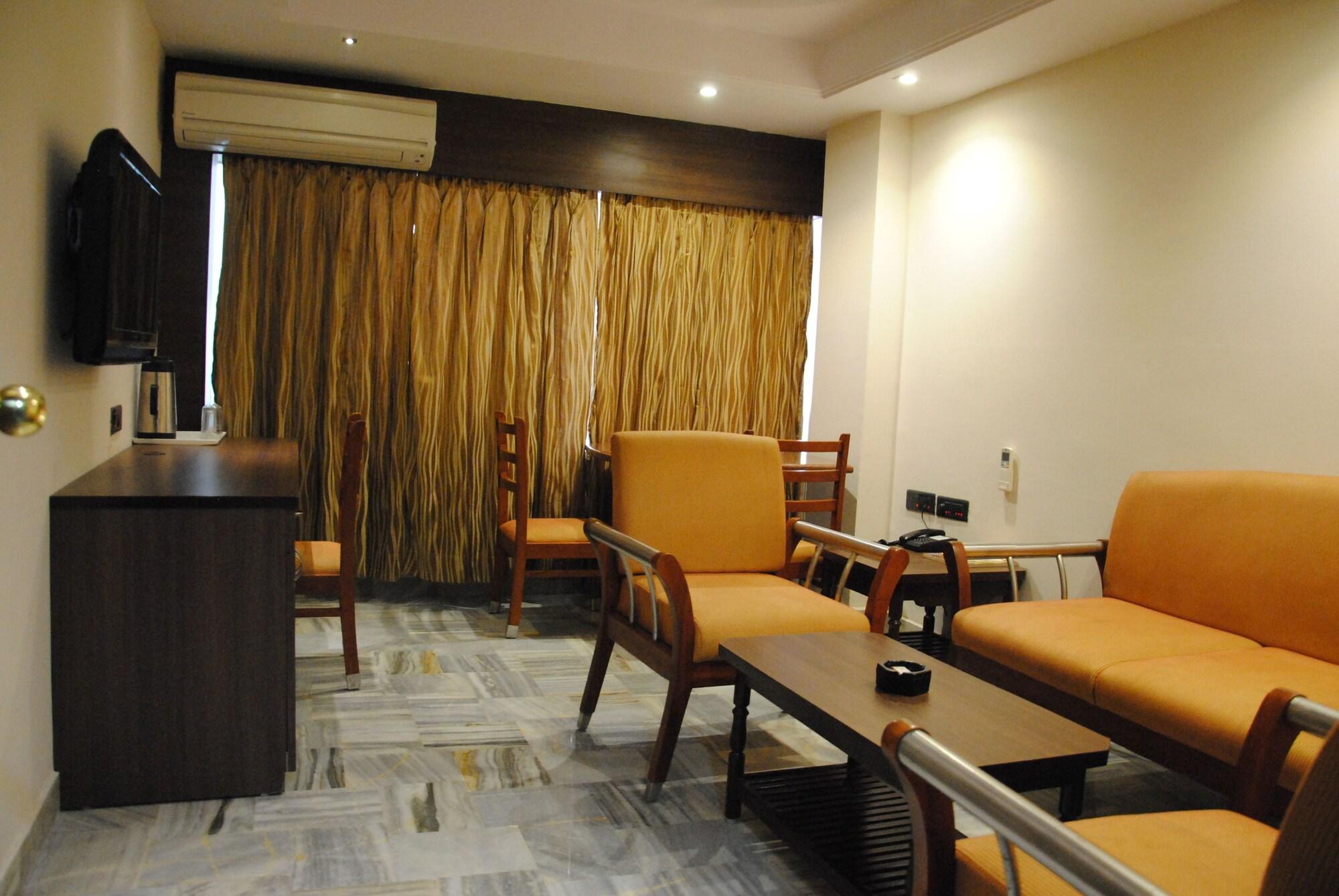 Comodidades del Alojamiento Jaya Residency