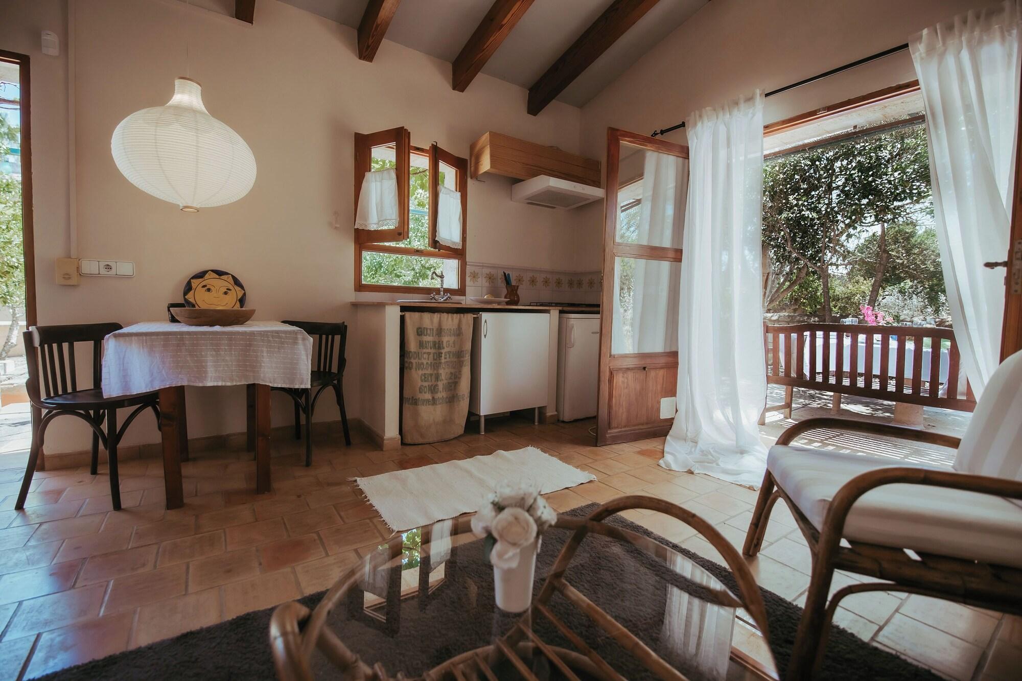 Equipamiento de Habitación Agroturismo El Passarell