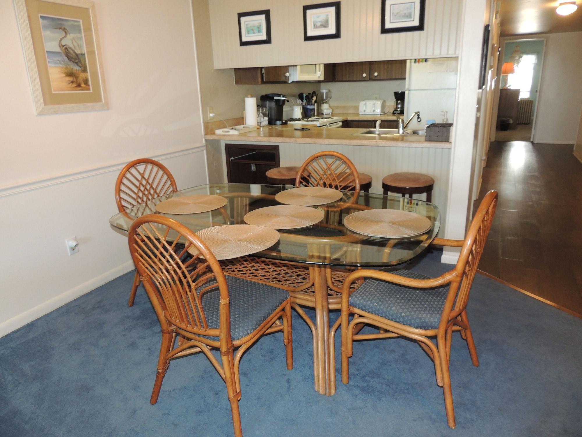 Restaurant Windy Shores I #103 Ocean Front