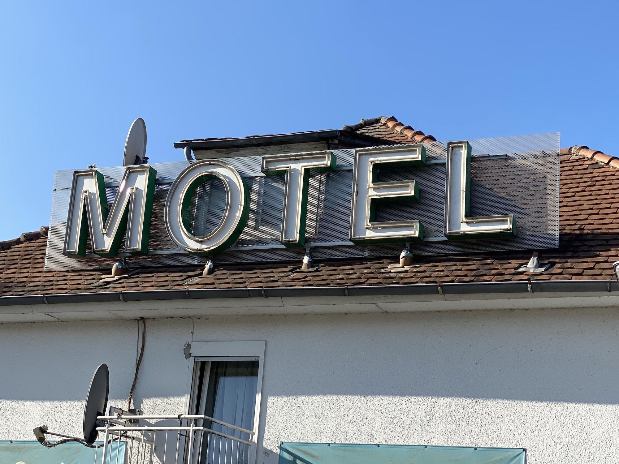 Vista Exterior Motel Herbold