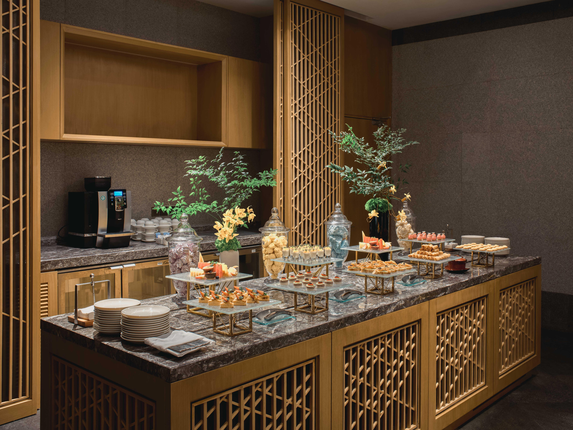 Restaurant Crowne Plaza Sanya Haitang Bay Resort by IHG