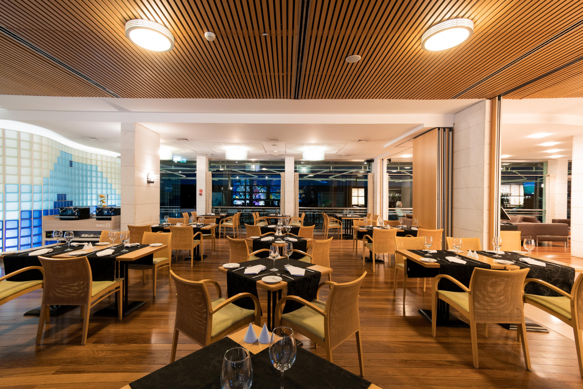 Restaurant SANA Sesimbra Hotel