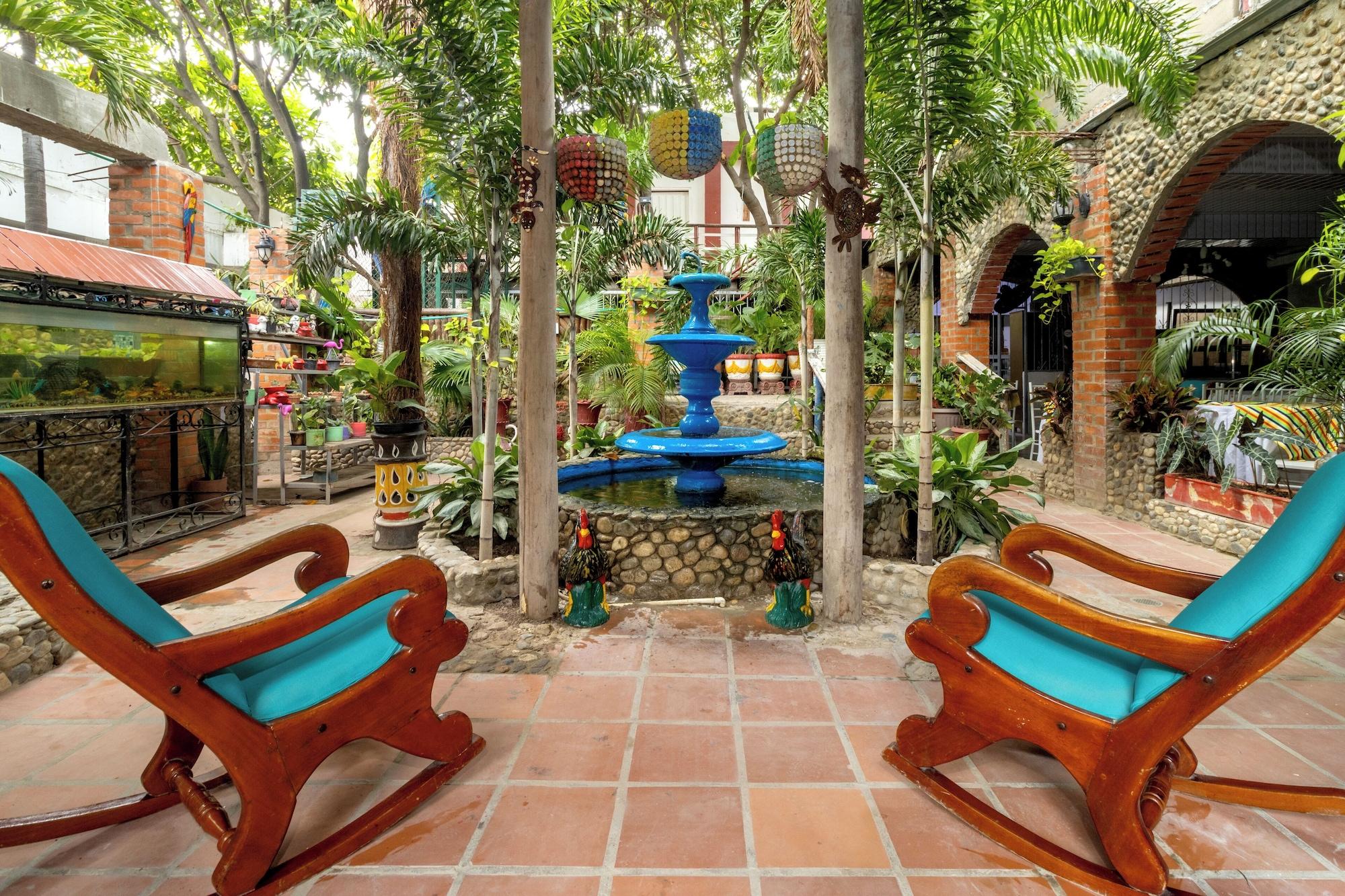 Vista Exterior Hotel Playa Salguero By GEH Suites