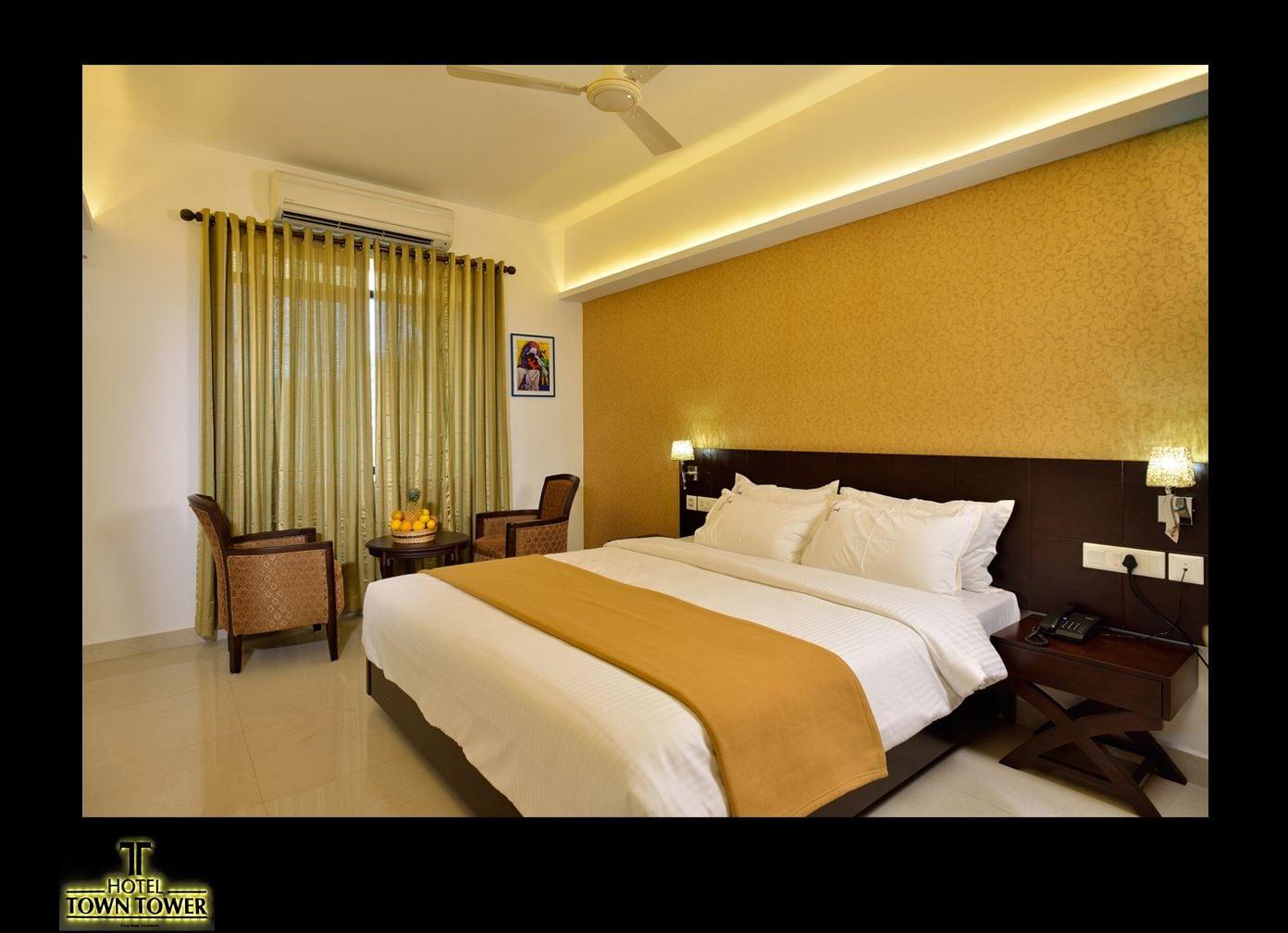 Varios Hotel Town Tower