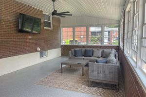 Alquiler Vacacional - Stylish lower level apartment