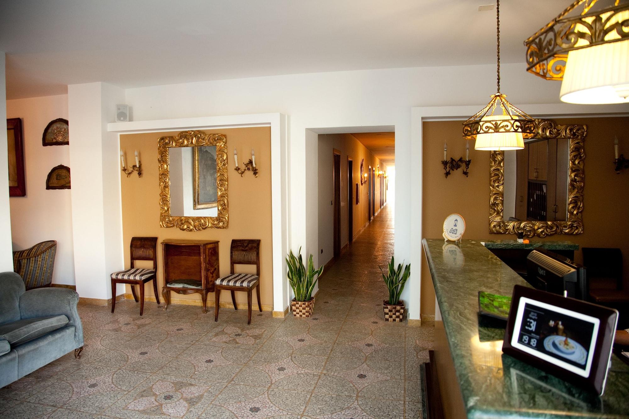 Vista Lobby La Bruca Resort