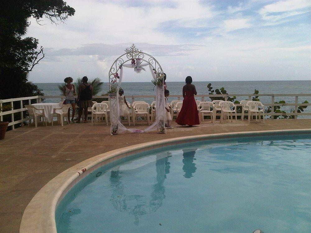 Treasure Beach Hotel by null