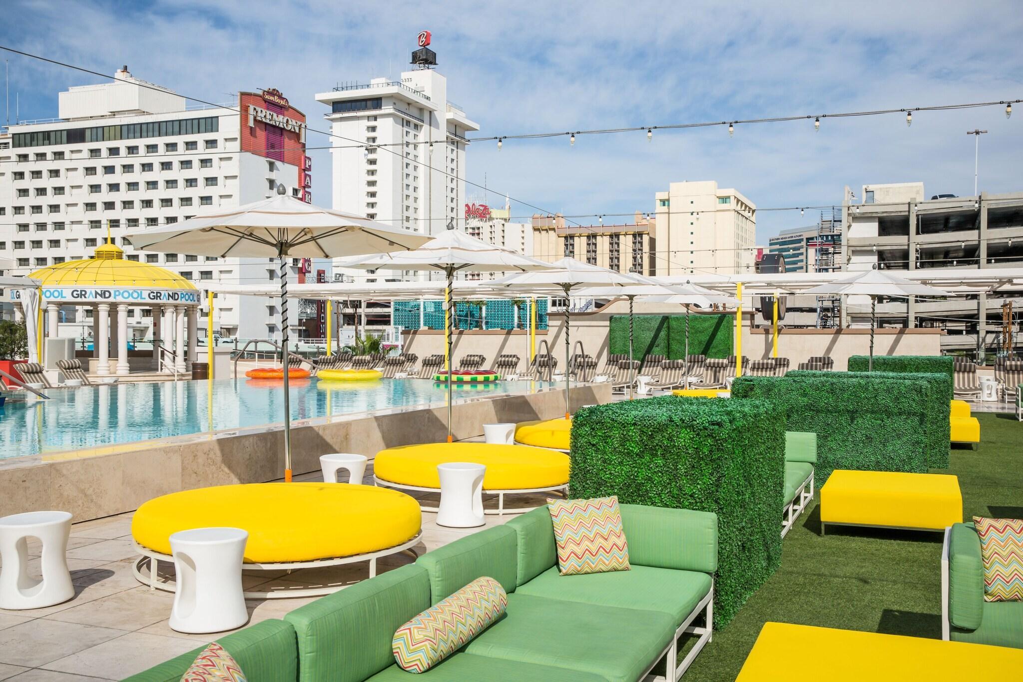 Vista Exterior Downtown Grand Las Vegas