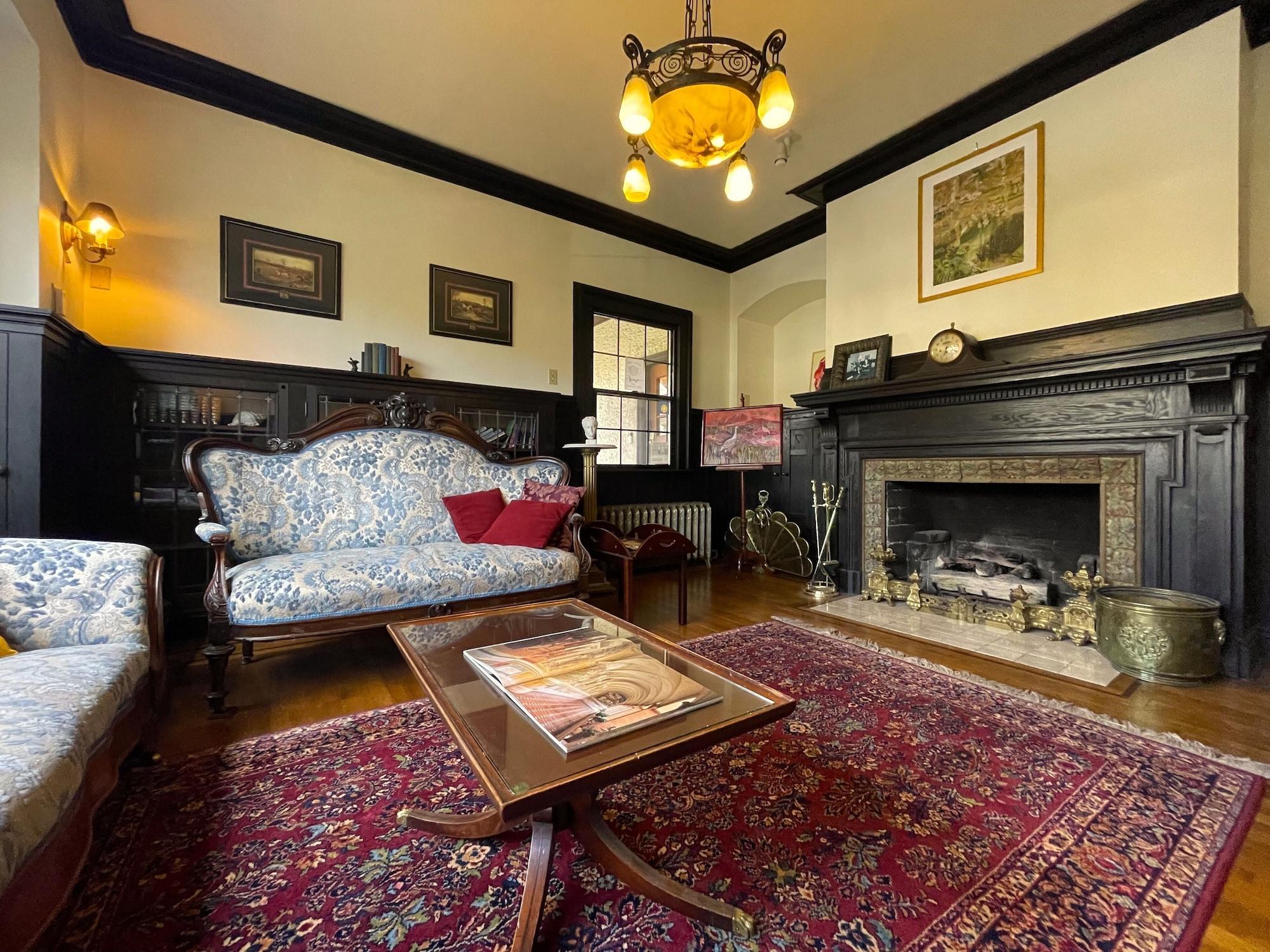 Comodidades del Alojamiento Cecil Bacon Manor