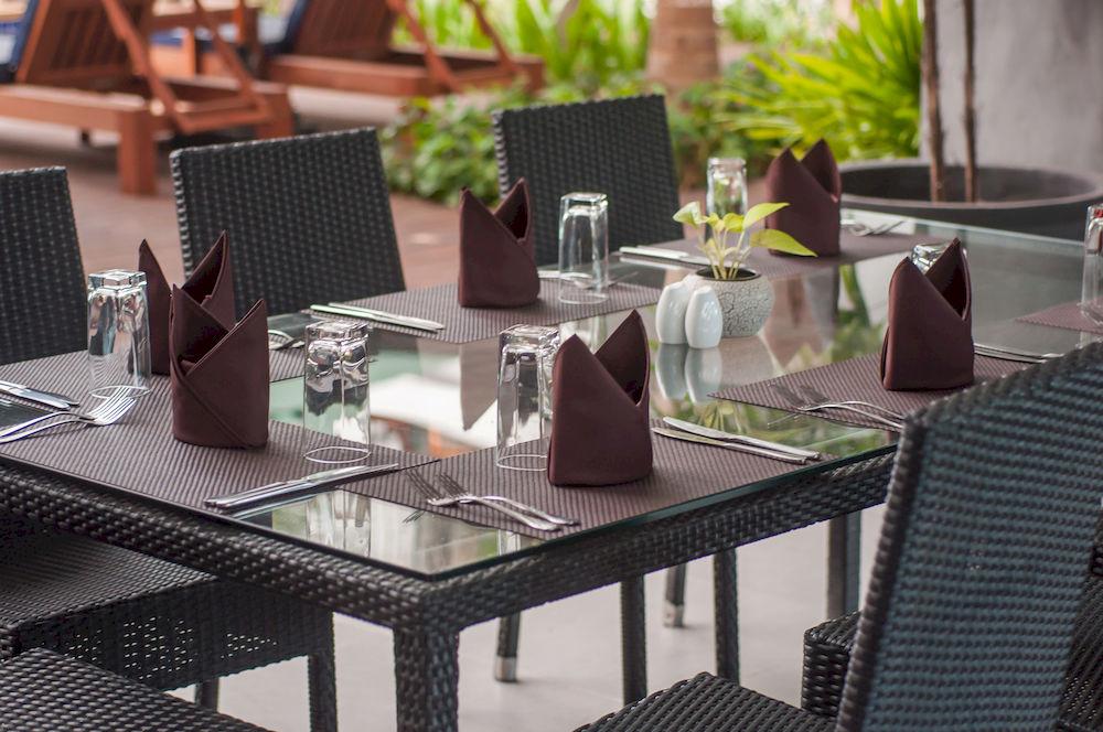 Restaurant Landing Gold Villa