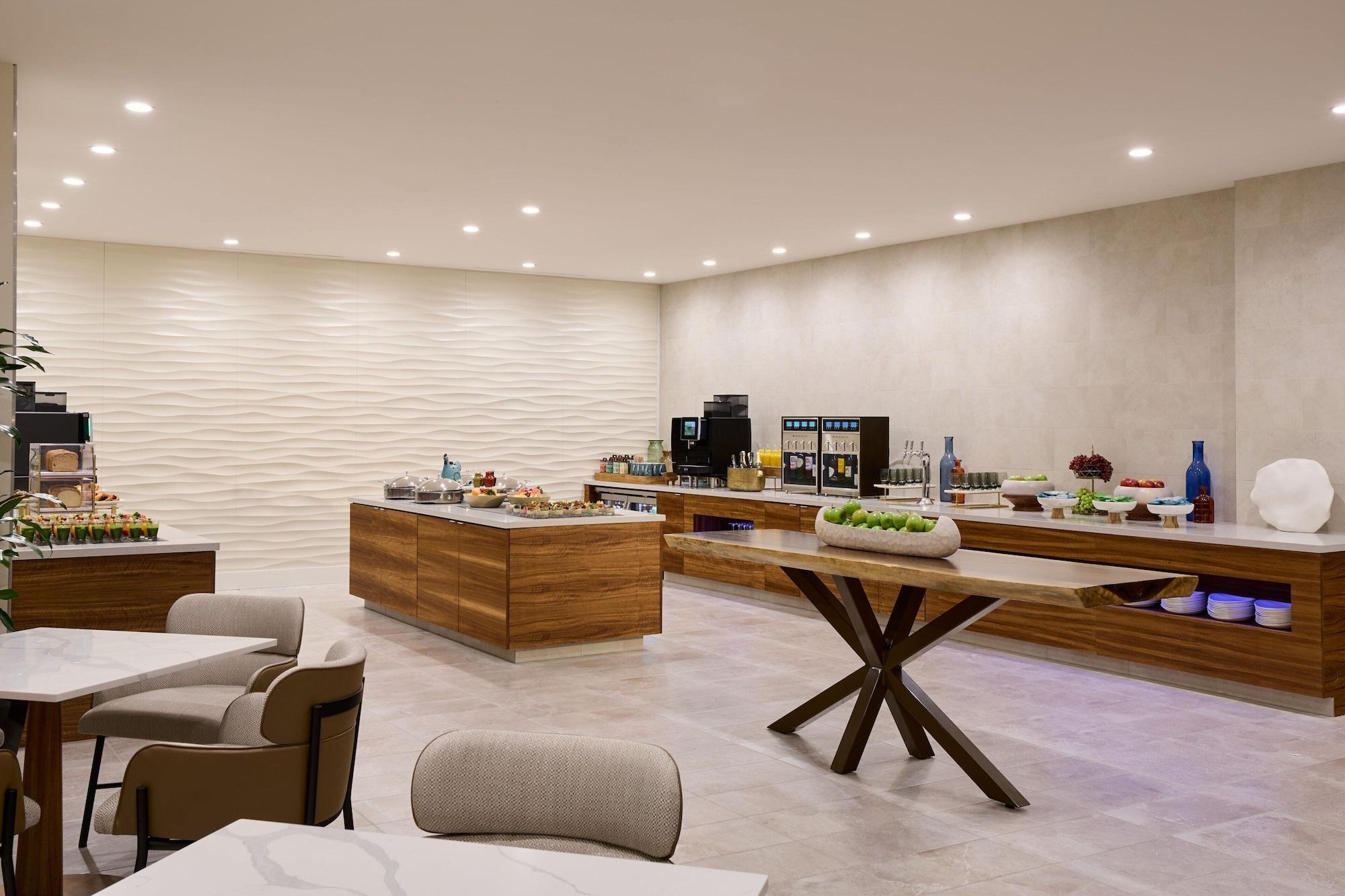 Restaurant The Westin Los Angeles Airport