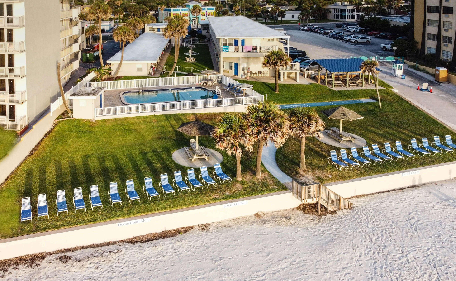 Playa Ocean Court Beachfront Hotel