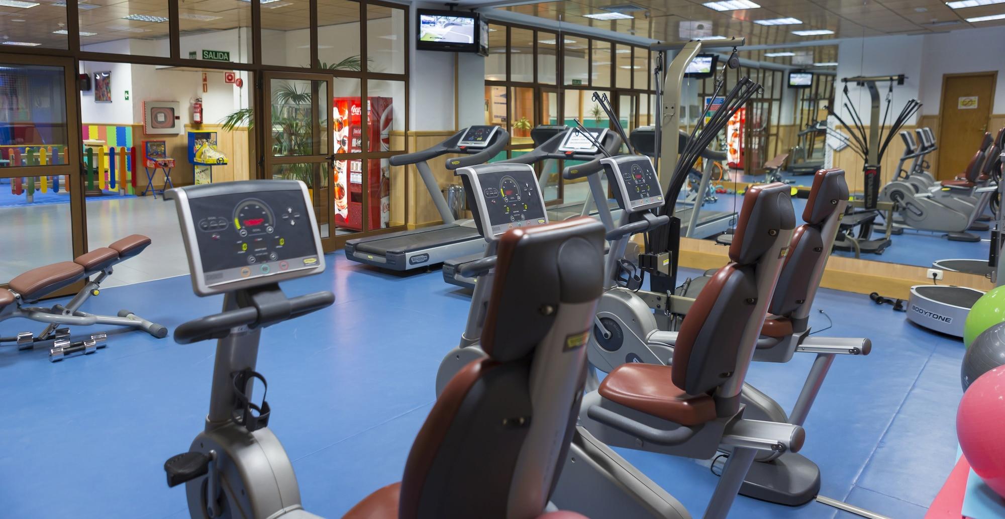 Gimnasio Beverly Hills Suites - Excel Hotels & Resorts