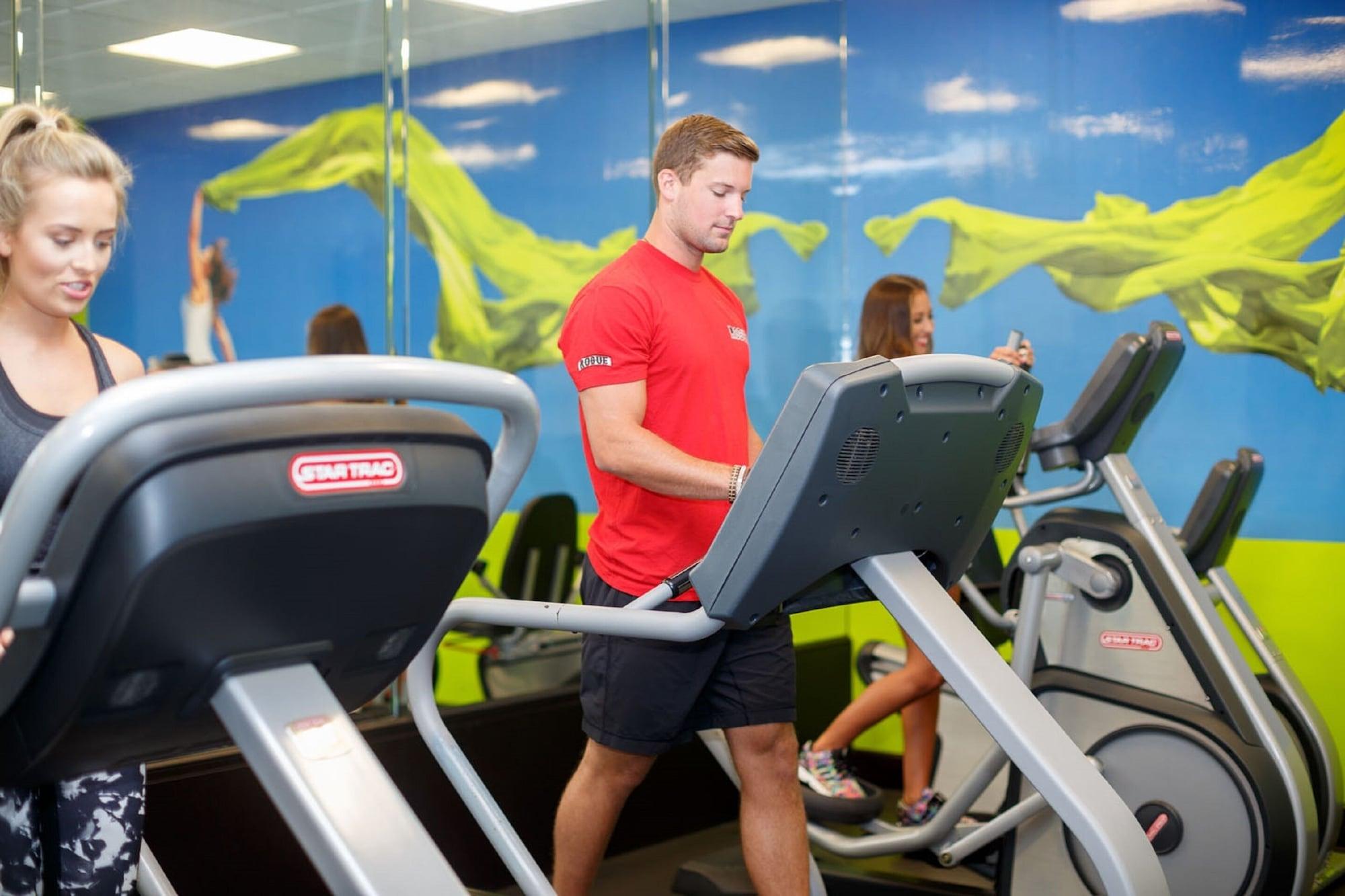 Gimnasio Hotel Capstone