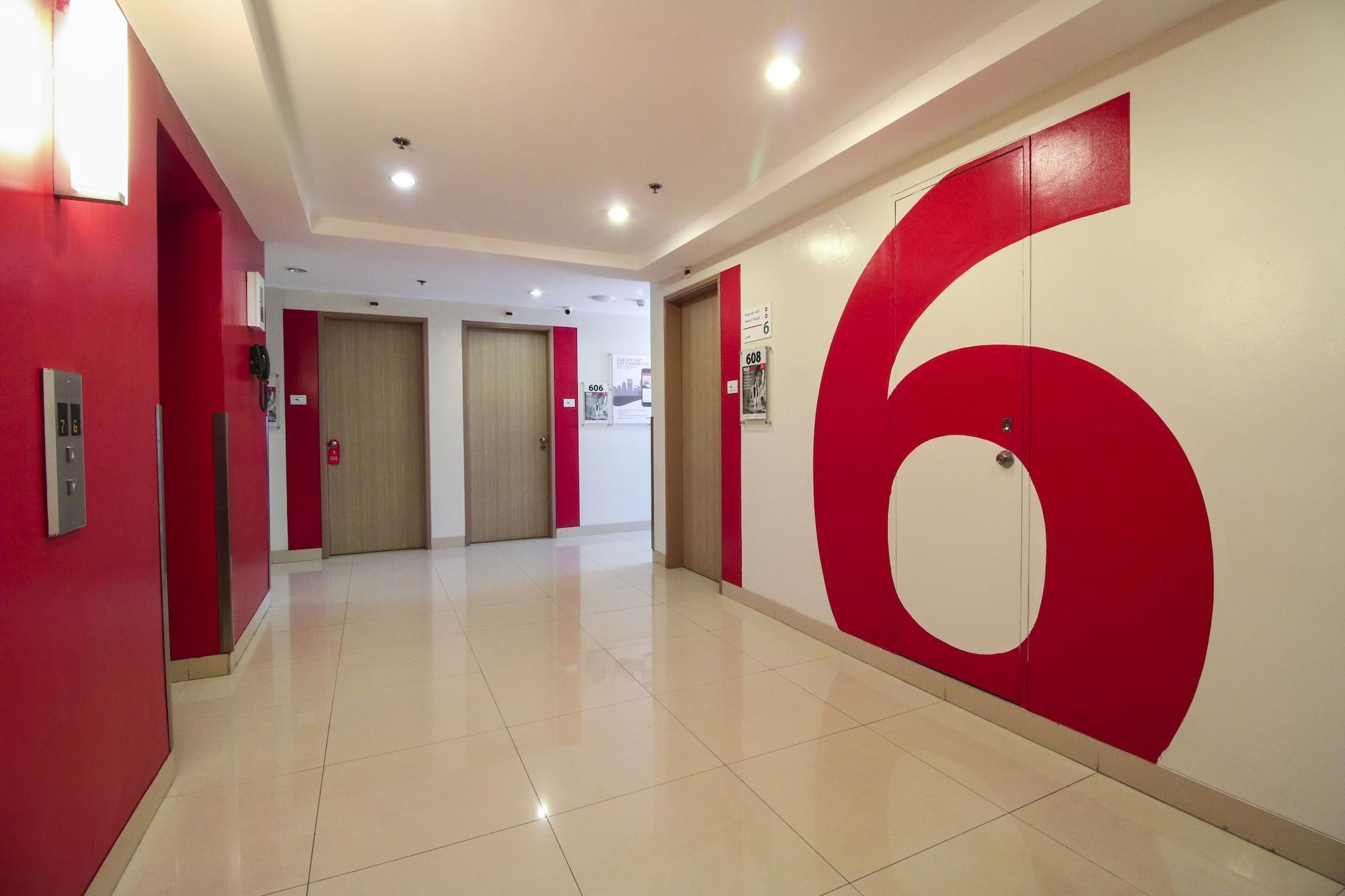 Varios Red Planet Clark Angeles City