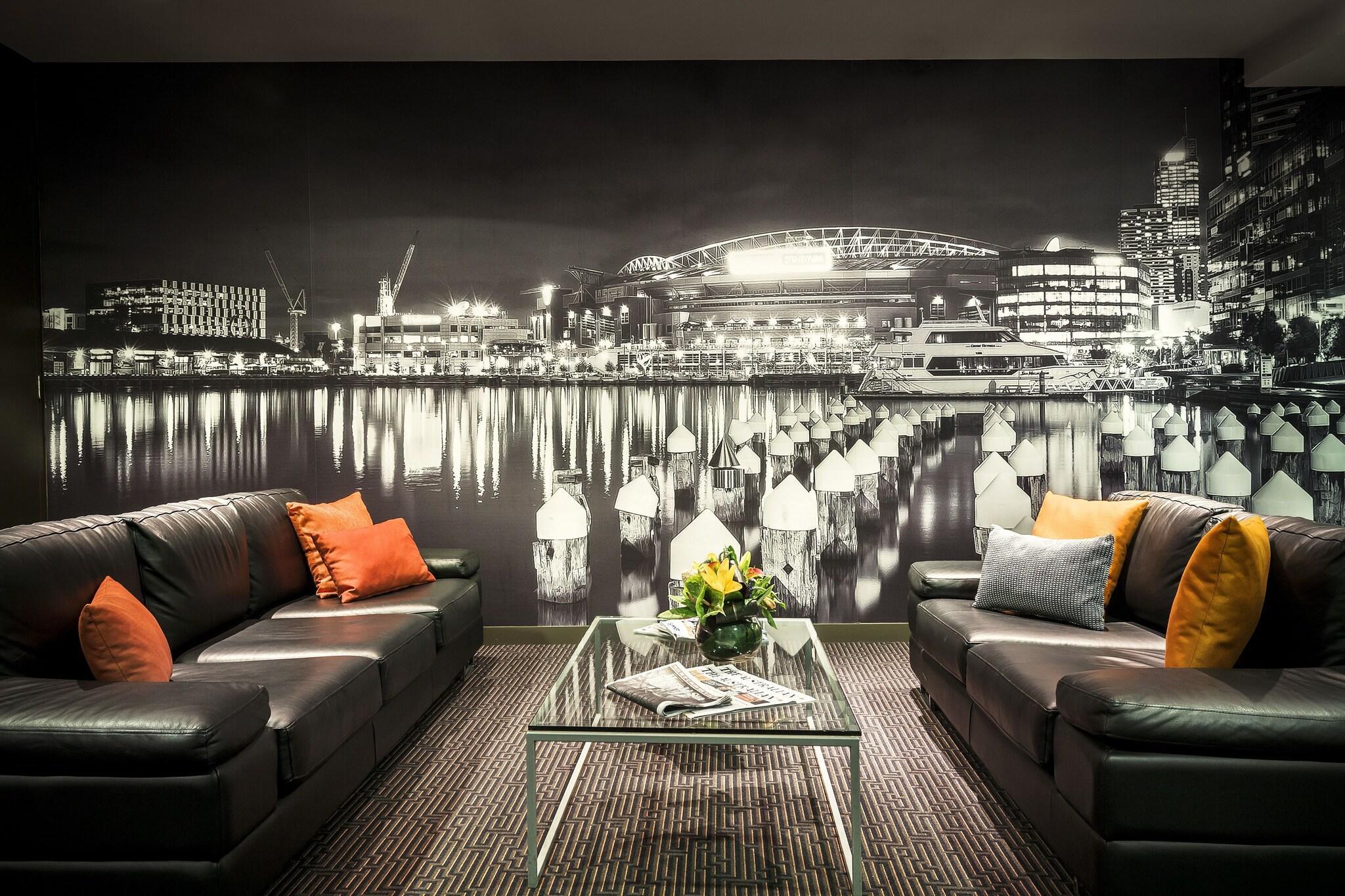 Bar/Salón Quest Docklands