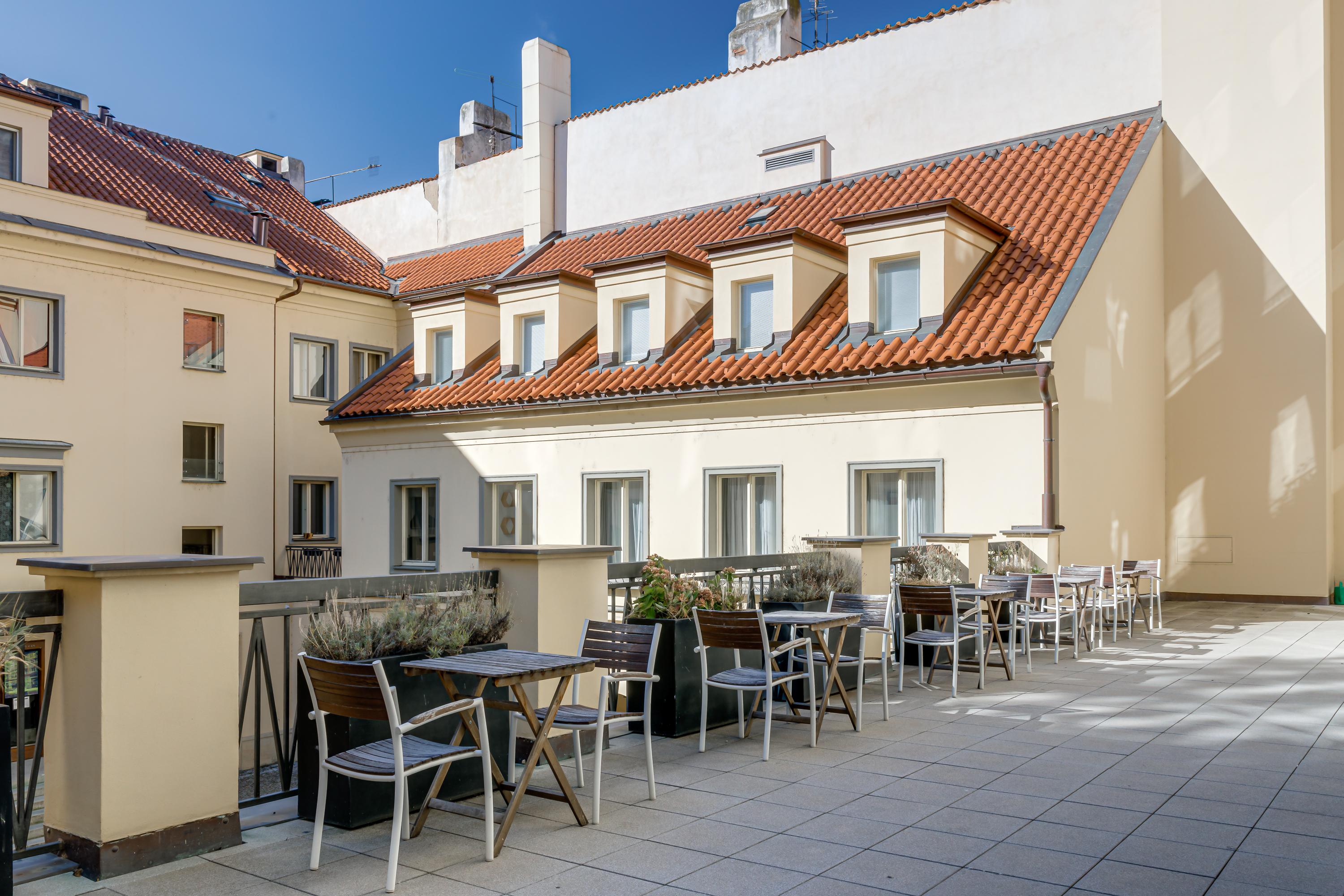 Varios Louren - The Bridge Inn