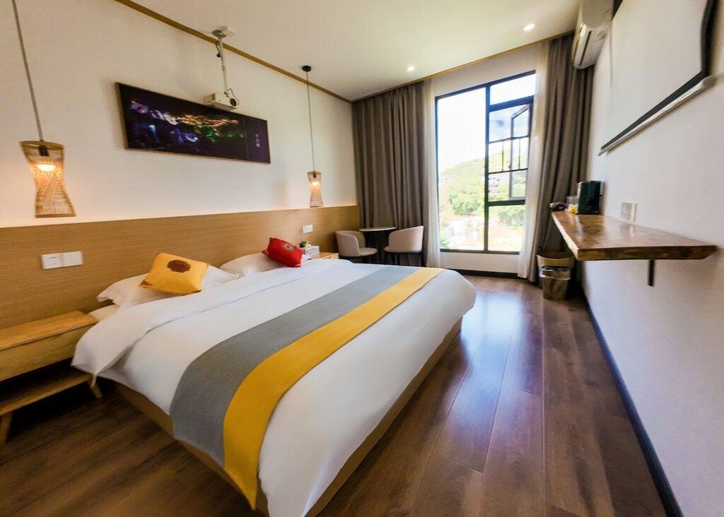 Varios Jingjing Home Inn No. 372  Furong Town