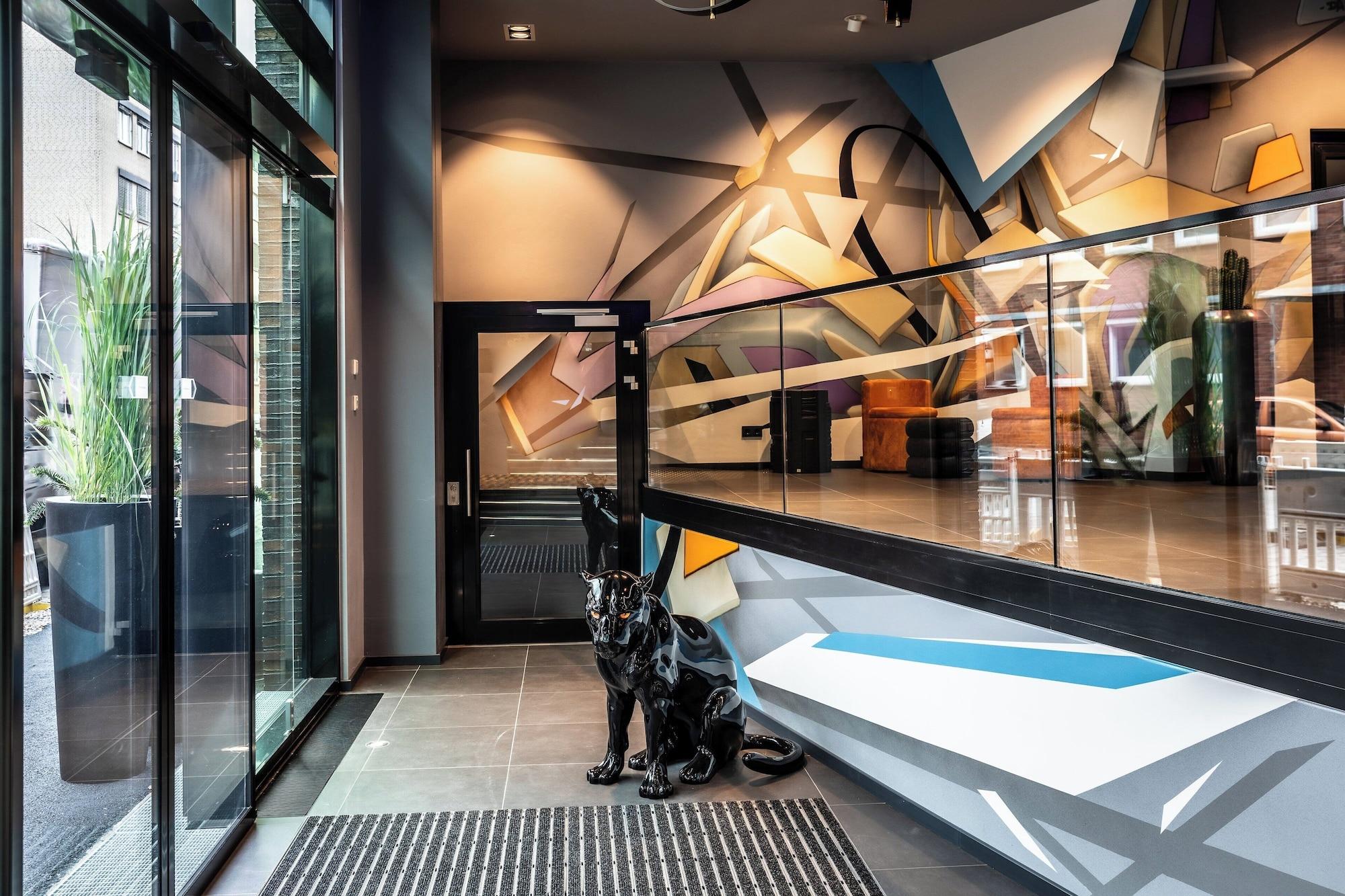 Vista Lobby NYX Hotel Hamburg by Leonardo Hotels