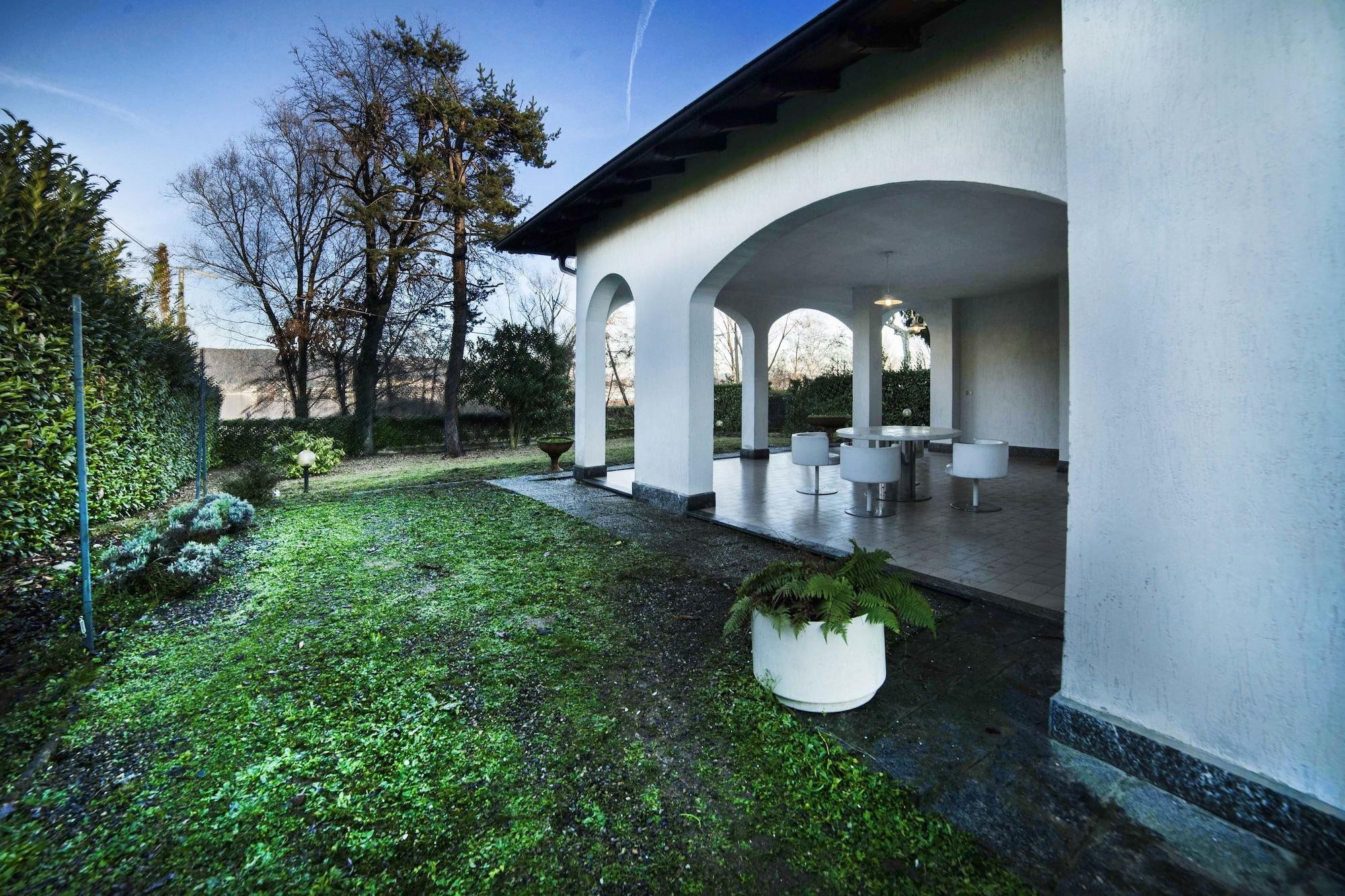 Vista Exterior Ritratto sul Lago