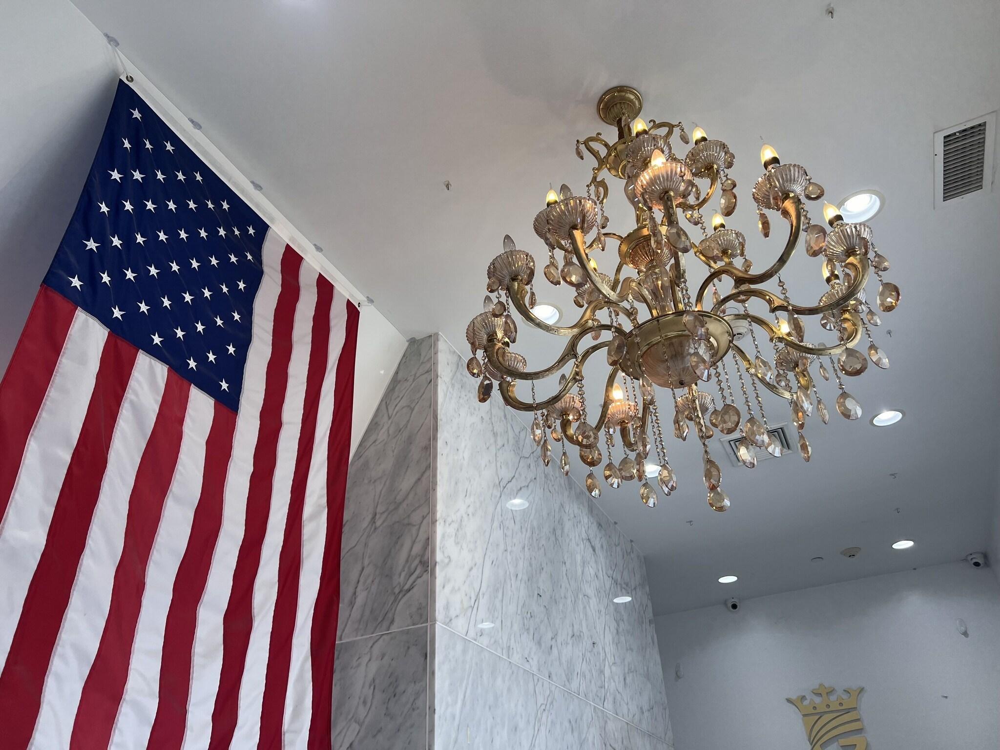 Vista Lobby Grandview Hotel New York