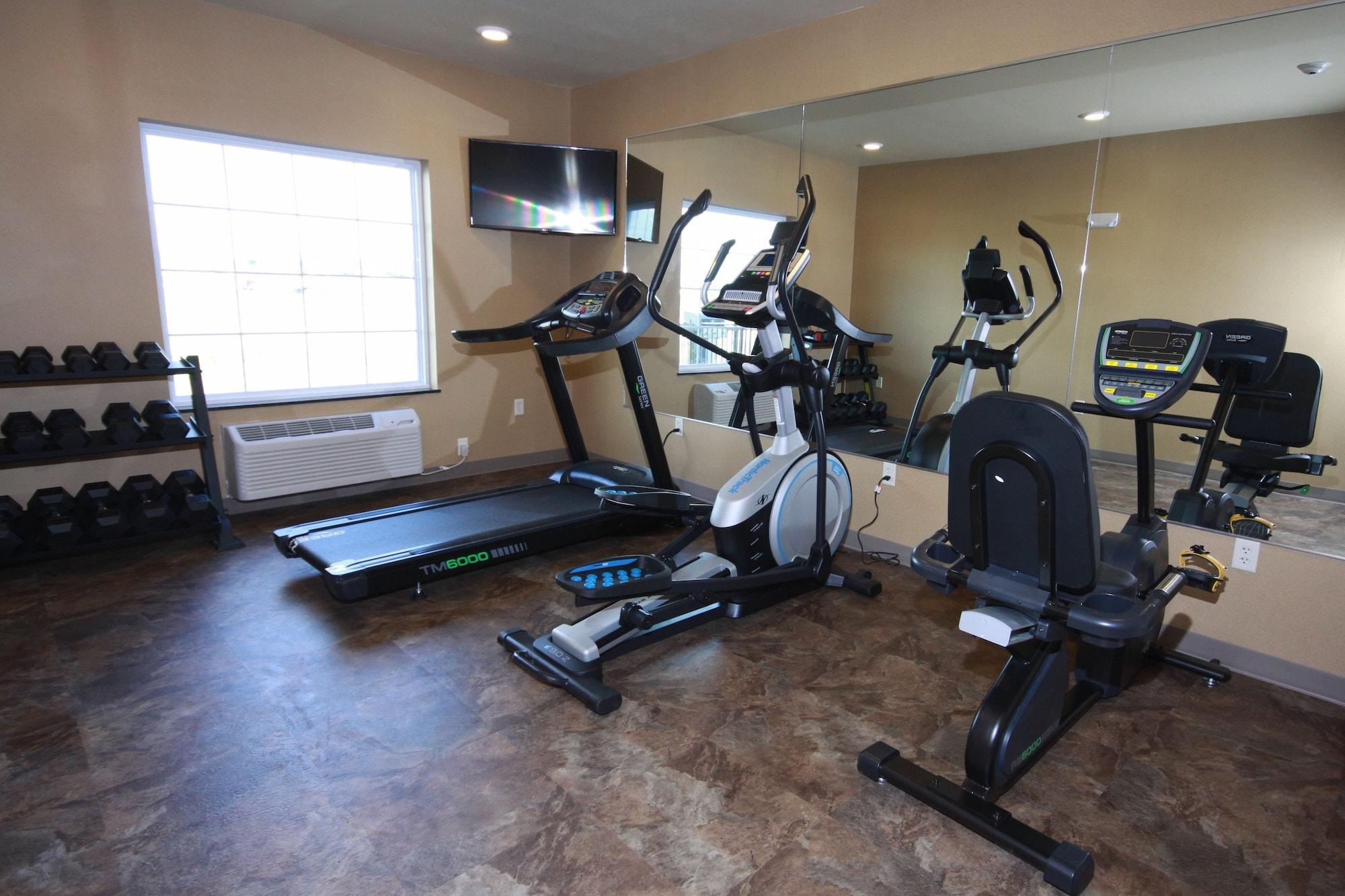 Gimnasio Cobblestone Hotel & Suites – Devils Lake