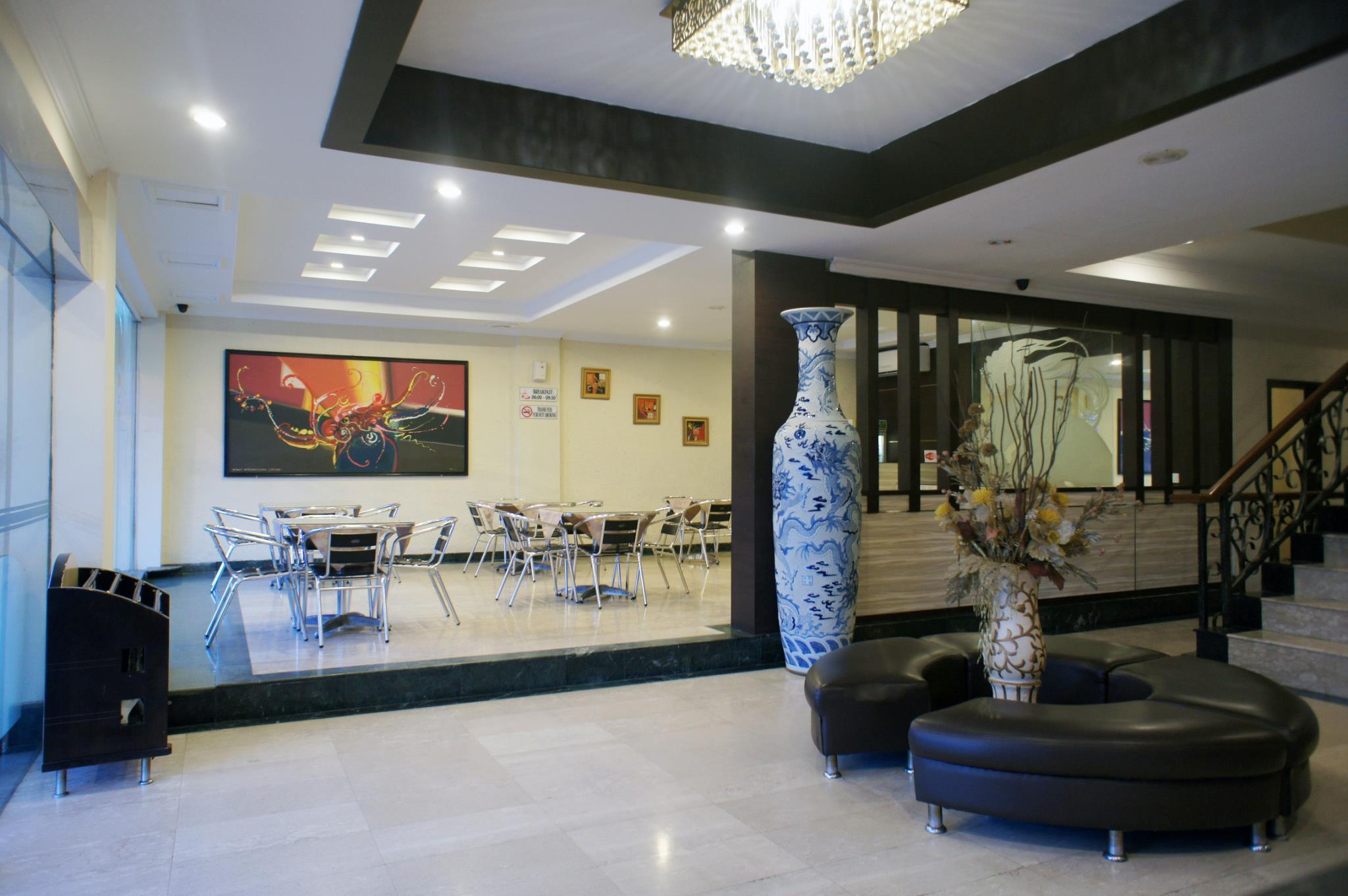 Vista Lobby Sky View Hotel