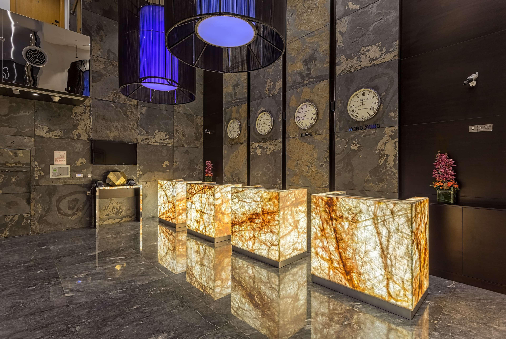 Vista Lobby The First Collection Dubai Marina Hotel