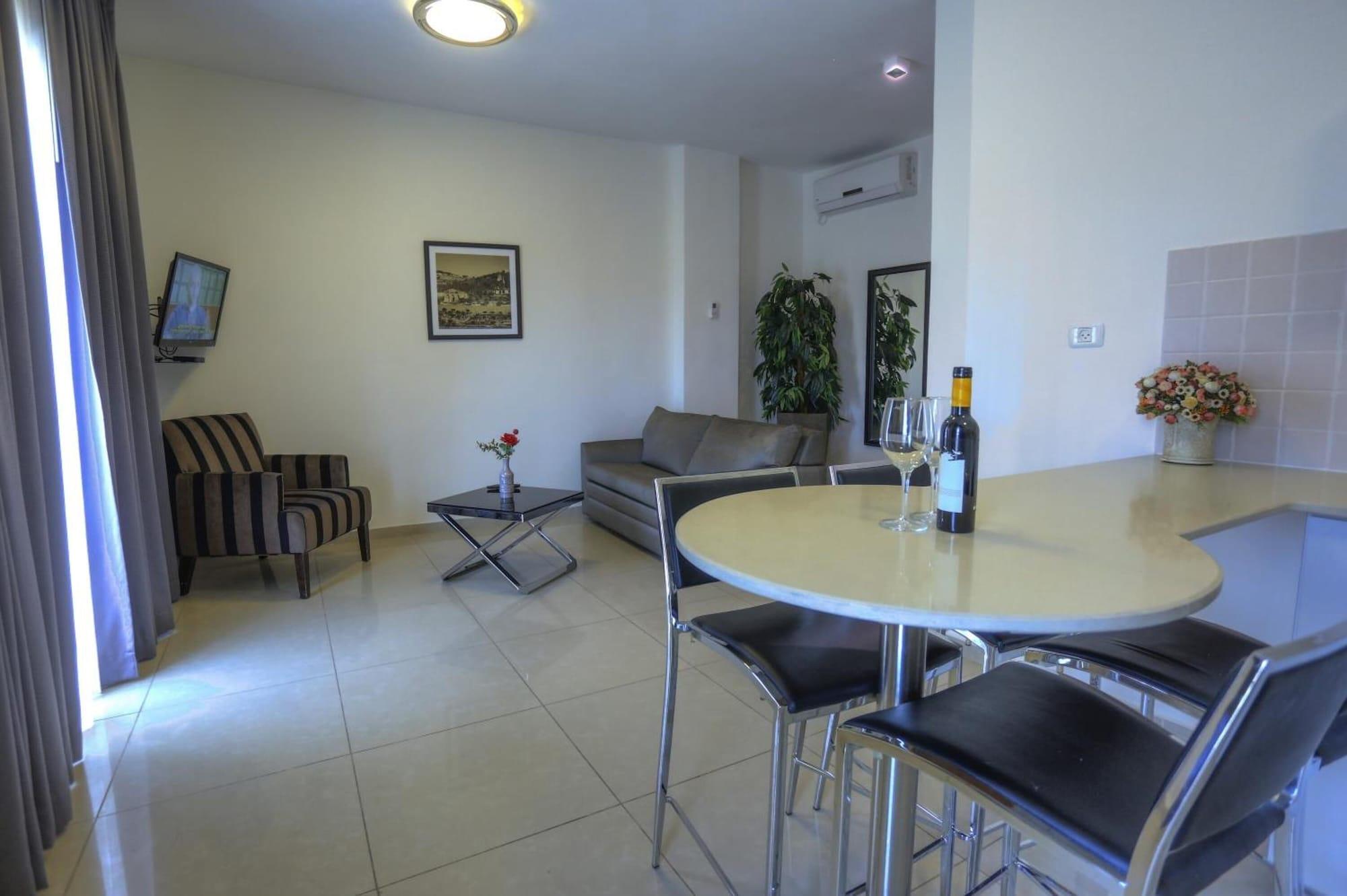 Restaurant Shamai Suites Jerusalem