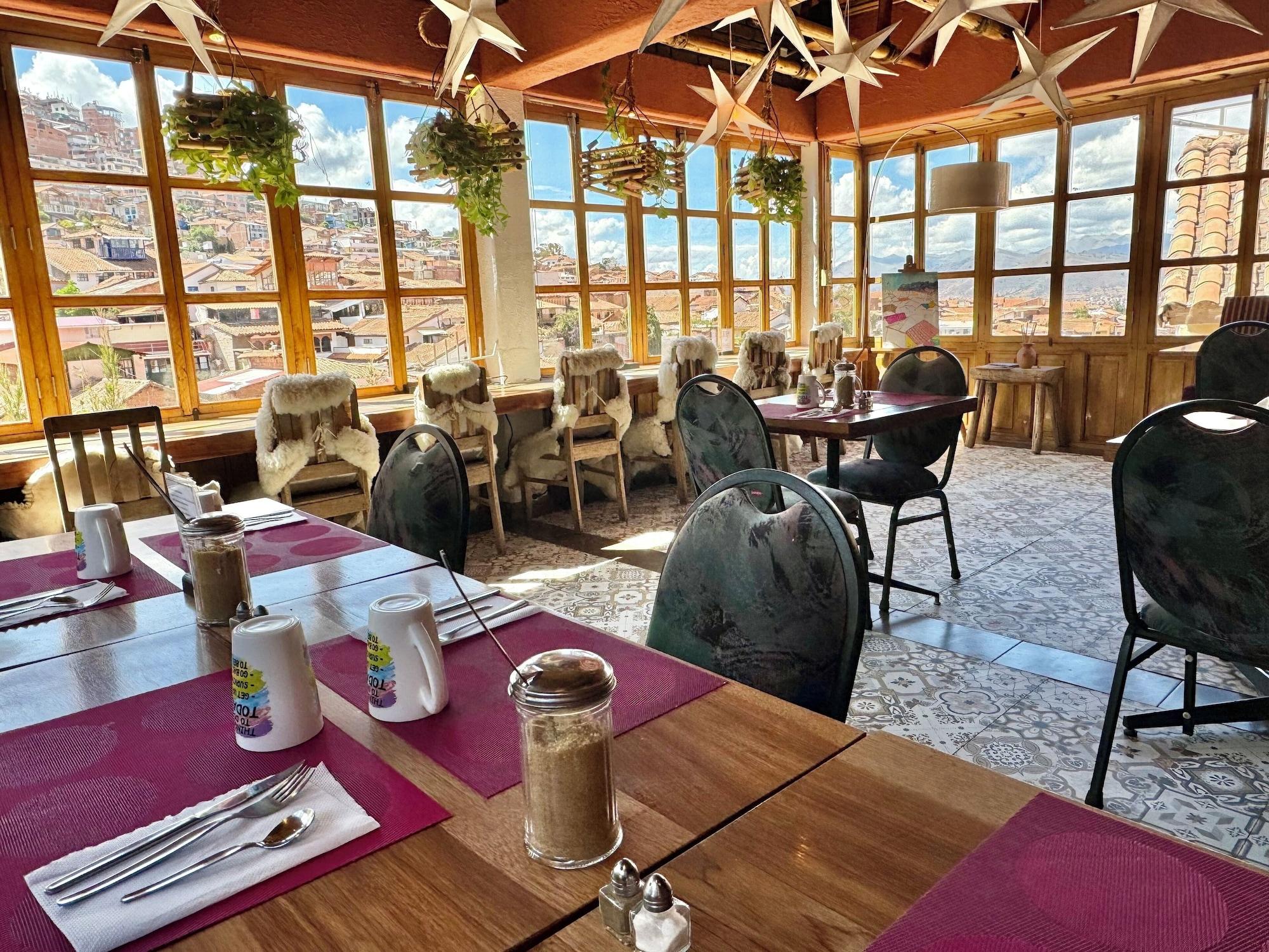 Restaurant ARQUEOLOGO EXCLUSIVE SELECTION - Casa Peralta