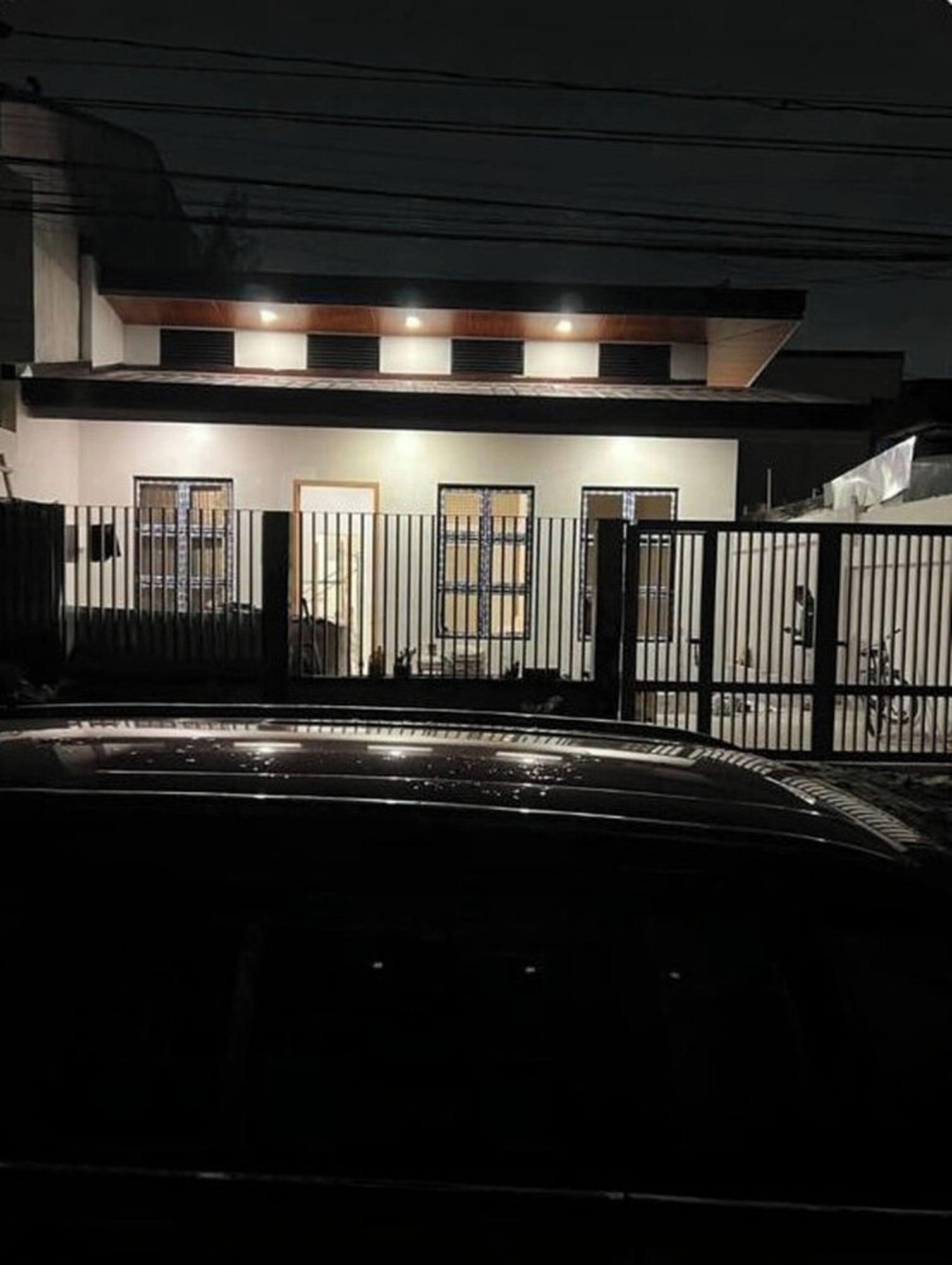 Varios Cozy 3BR Home in Quezon City