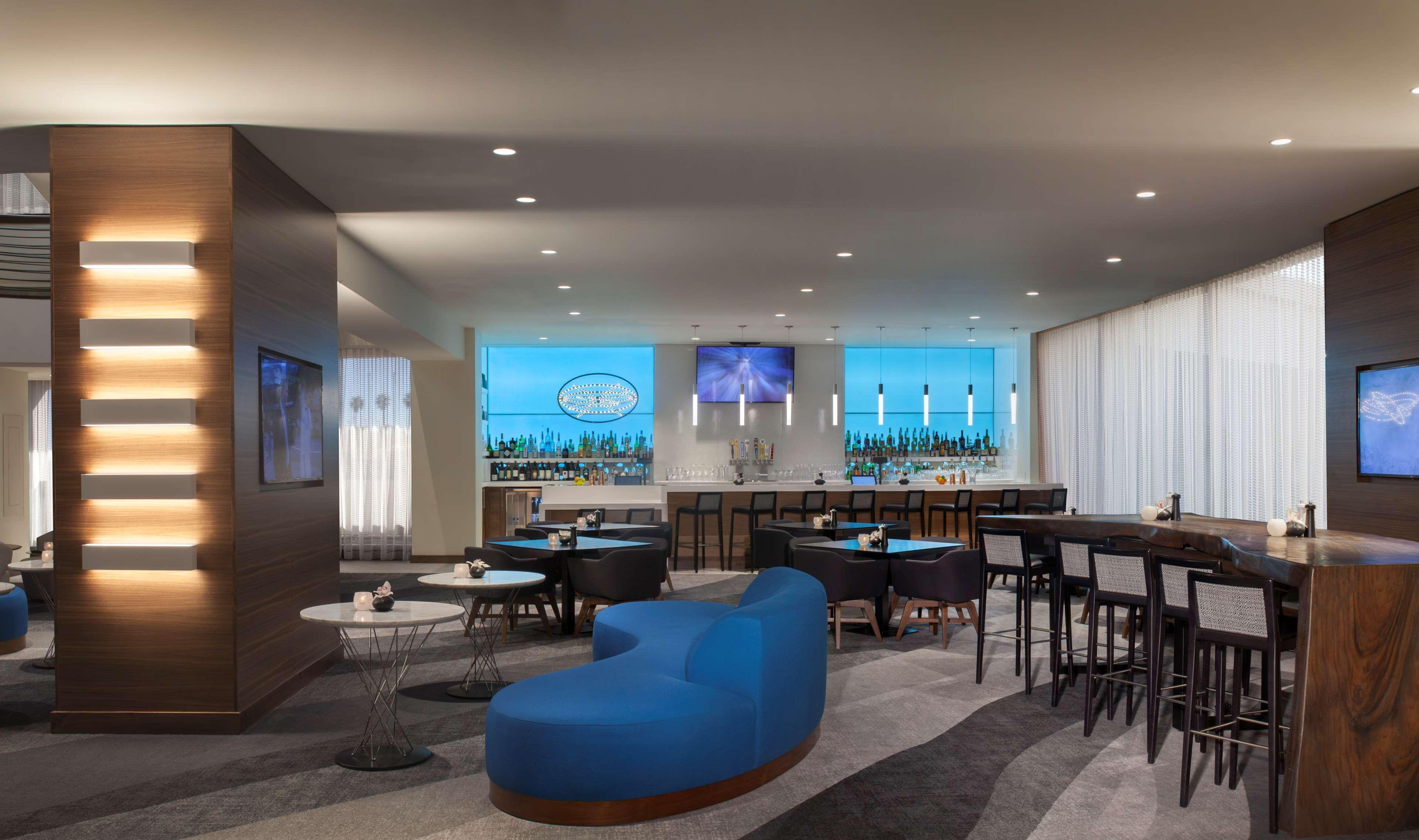 Bar/Salón Hyatt Regency Los Angeles International Airport