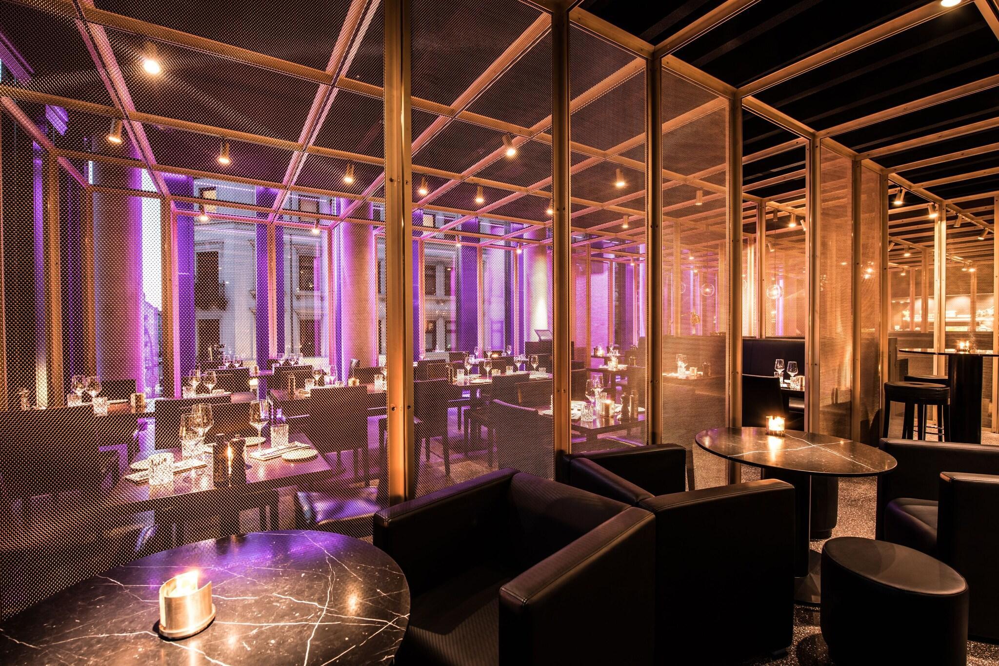 Restaurant Empire Riverside Hotel