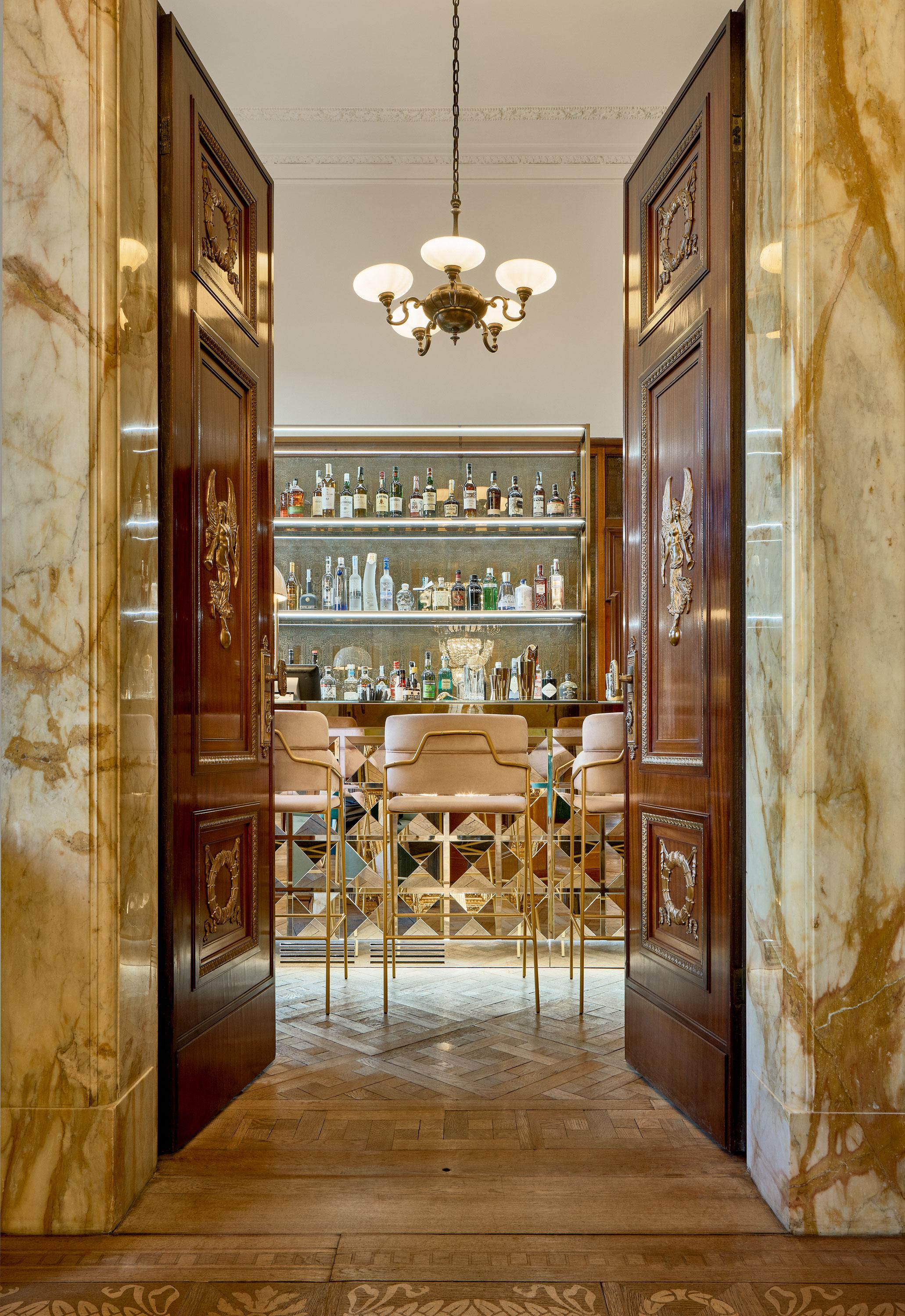 Bar/Salón DoubleTree by Hilton Trieste