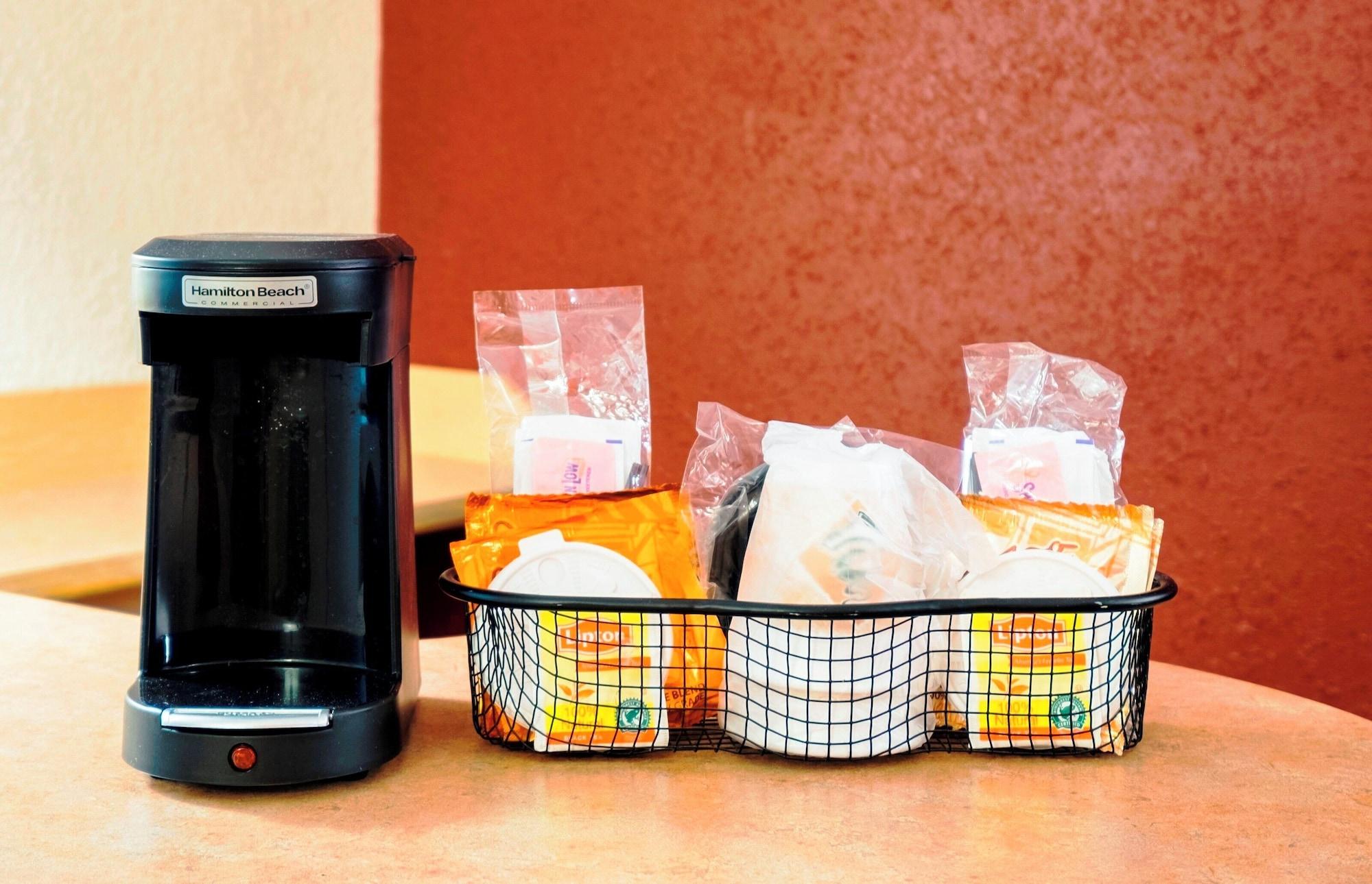 Set de Habitación Red Roof Inn Buffalo – Hamburg/ I-90