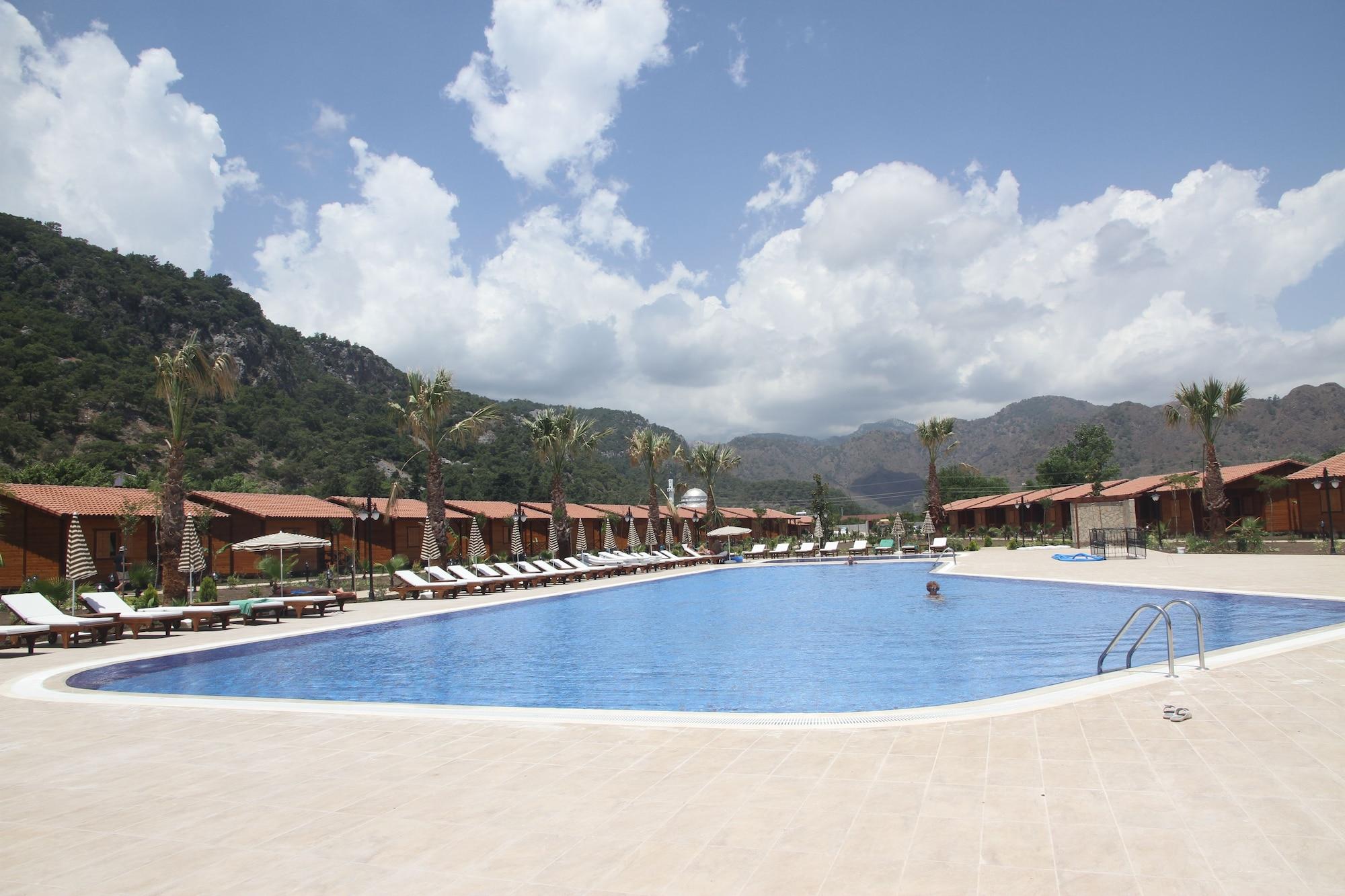 Vista Piscina Hotel Odile