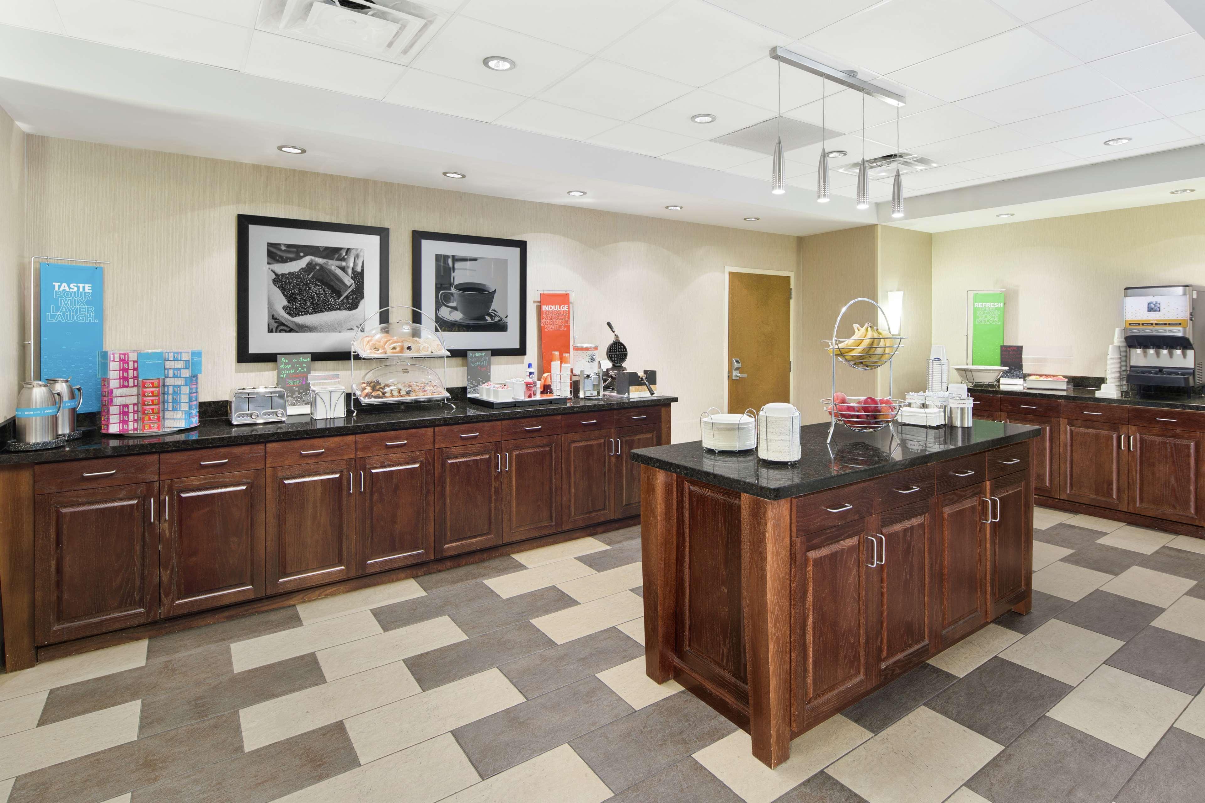 Restaurant Hampton Inn by Hilton Columbus South Fort Benning