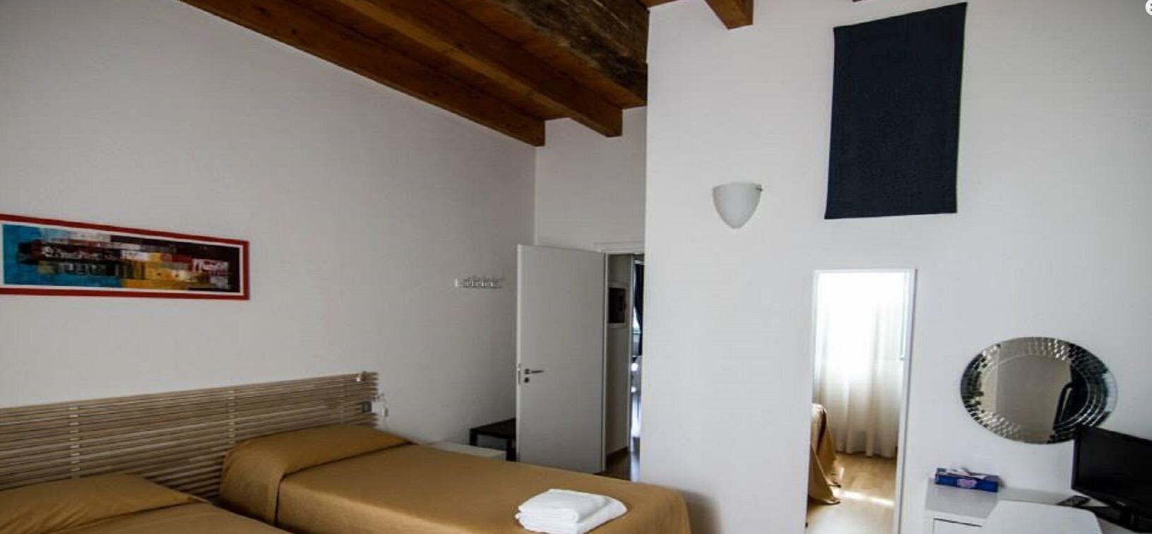 Habitación Golf Valcurone