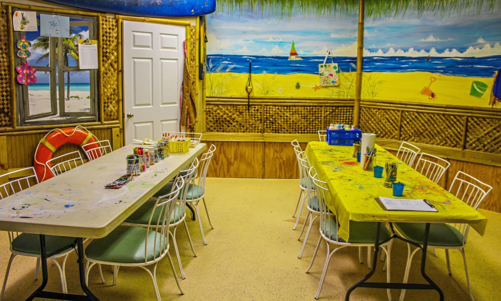 Restaurant Discovery Beach Resort