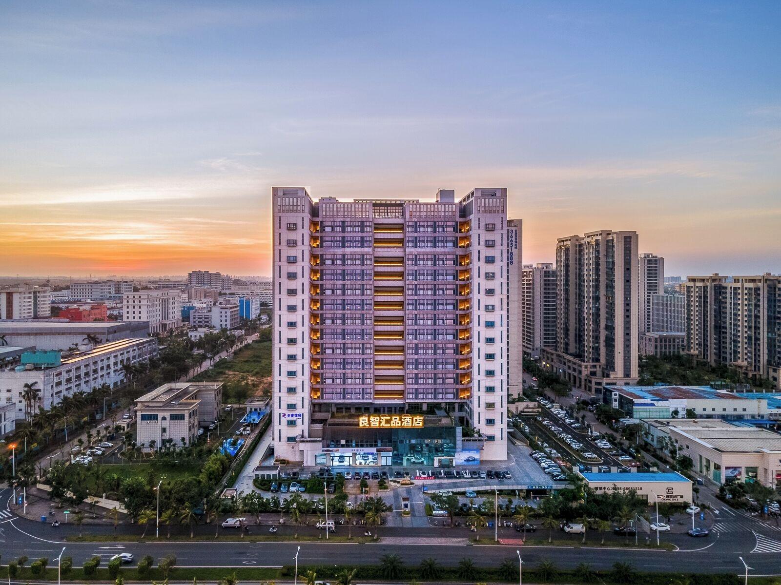 Vista Exterior Liangzhi Huipin Hotel