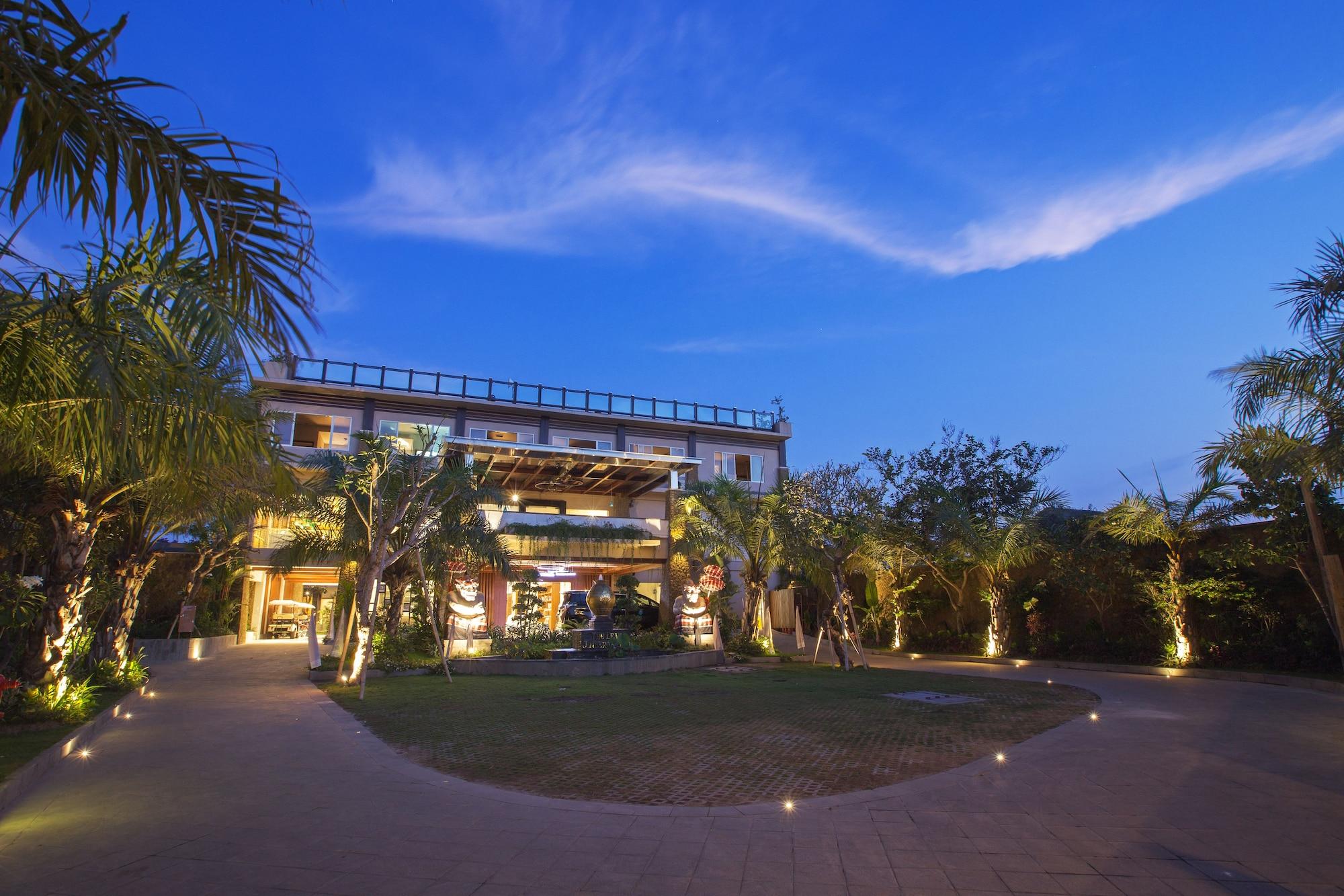 Vista Exterior The Leaf Jimbaran