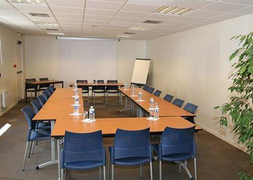 Sala de Reuniones Contact Hotel Le Seino Marin