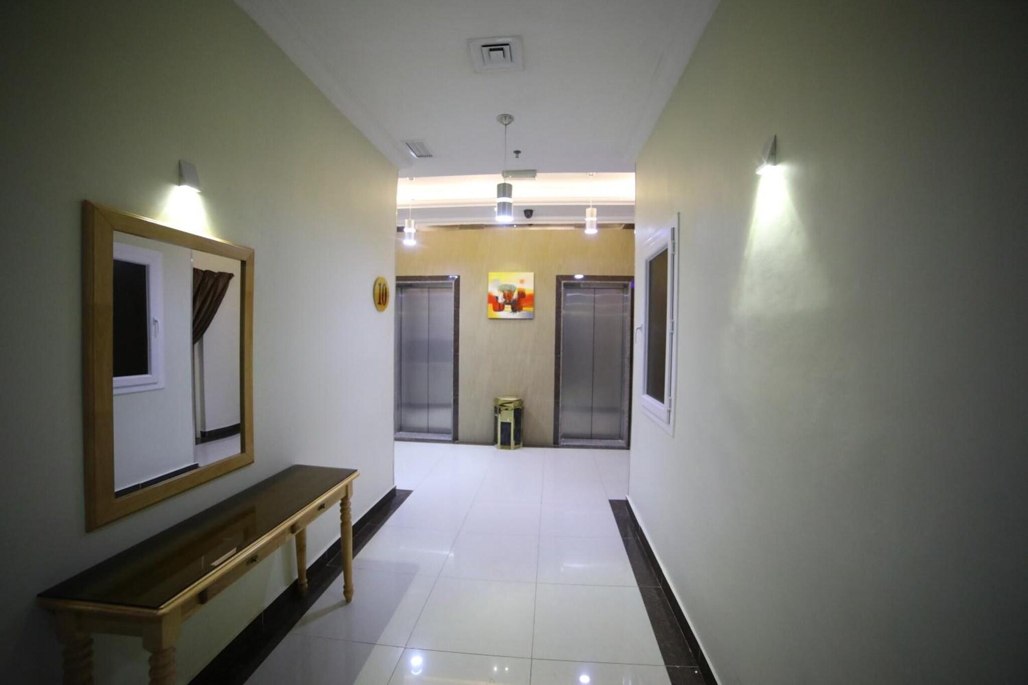 Vista Lobby Wahaj Hotel Apartment 2