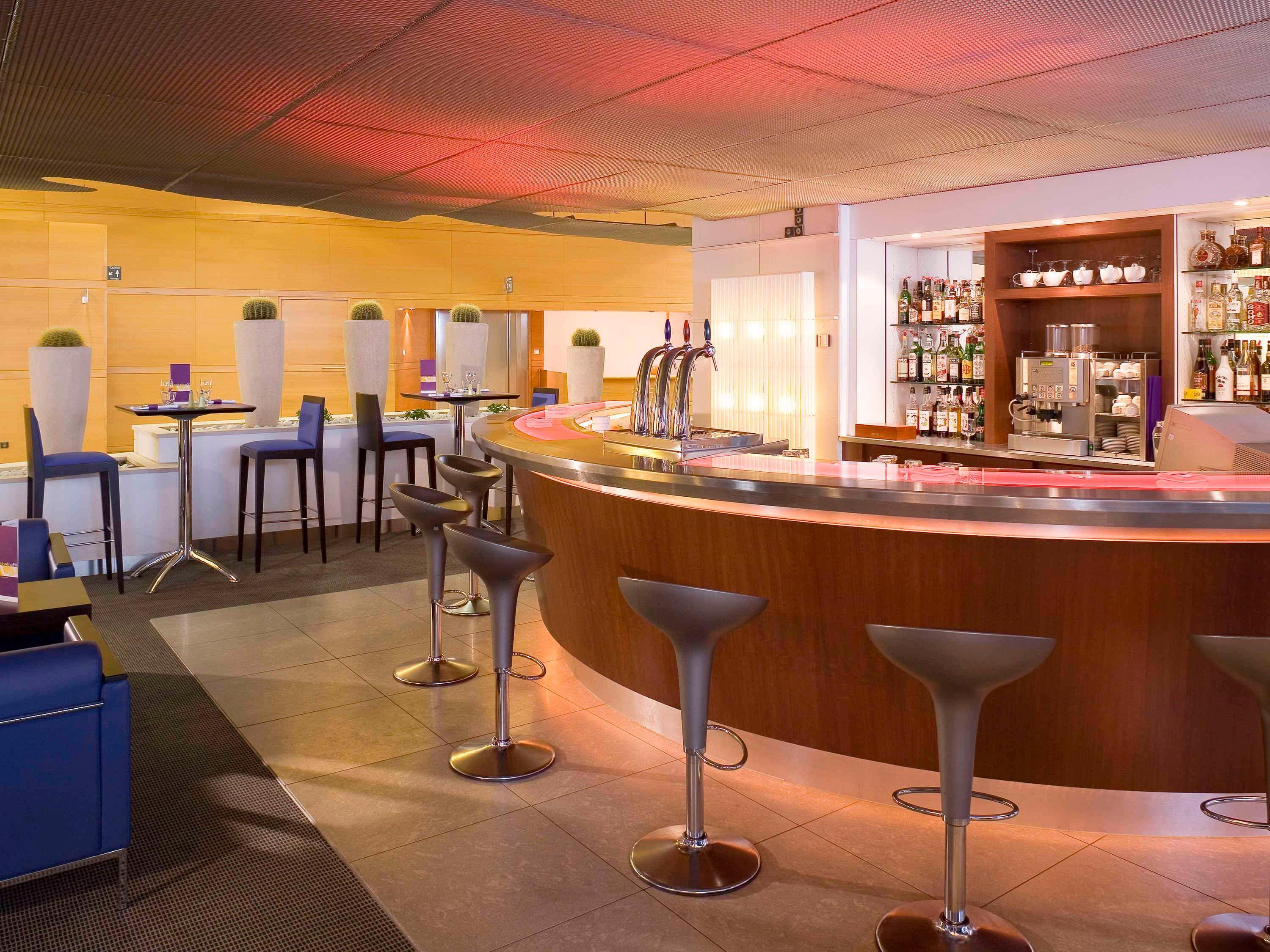 Bar/Salón Novotel Belfort Centre Atria