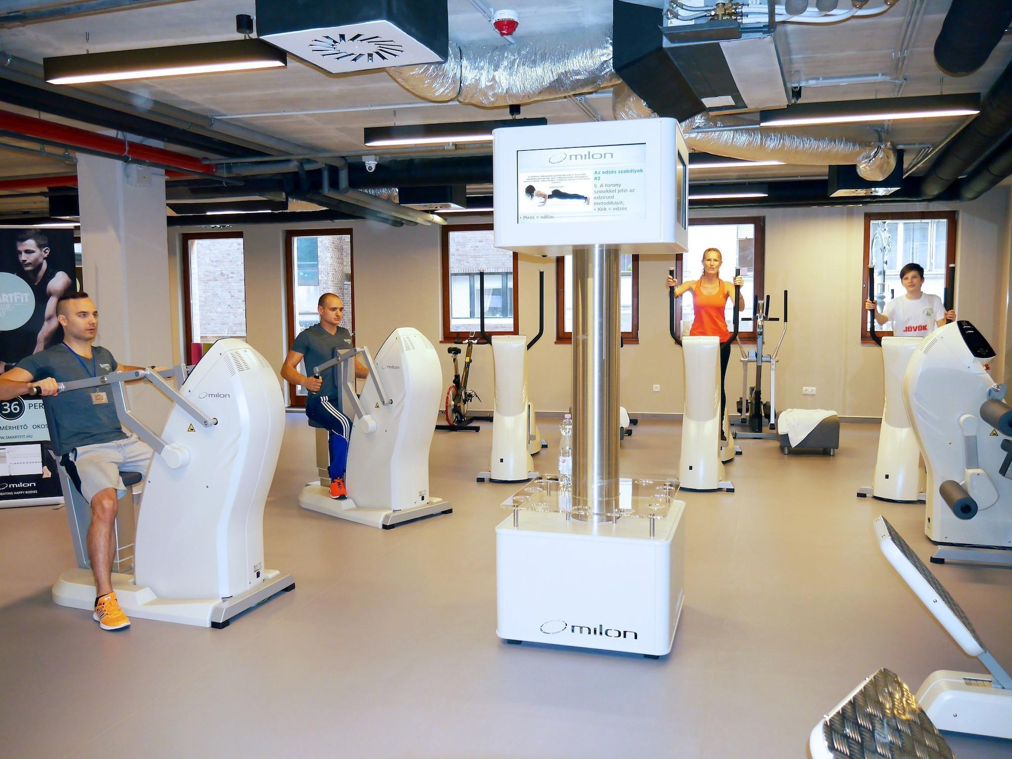 Gimnasio Trendy Deluxe Apartments