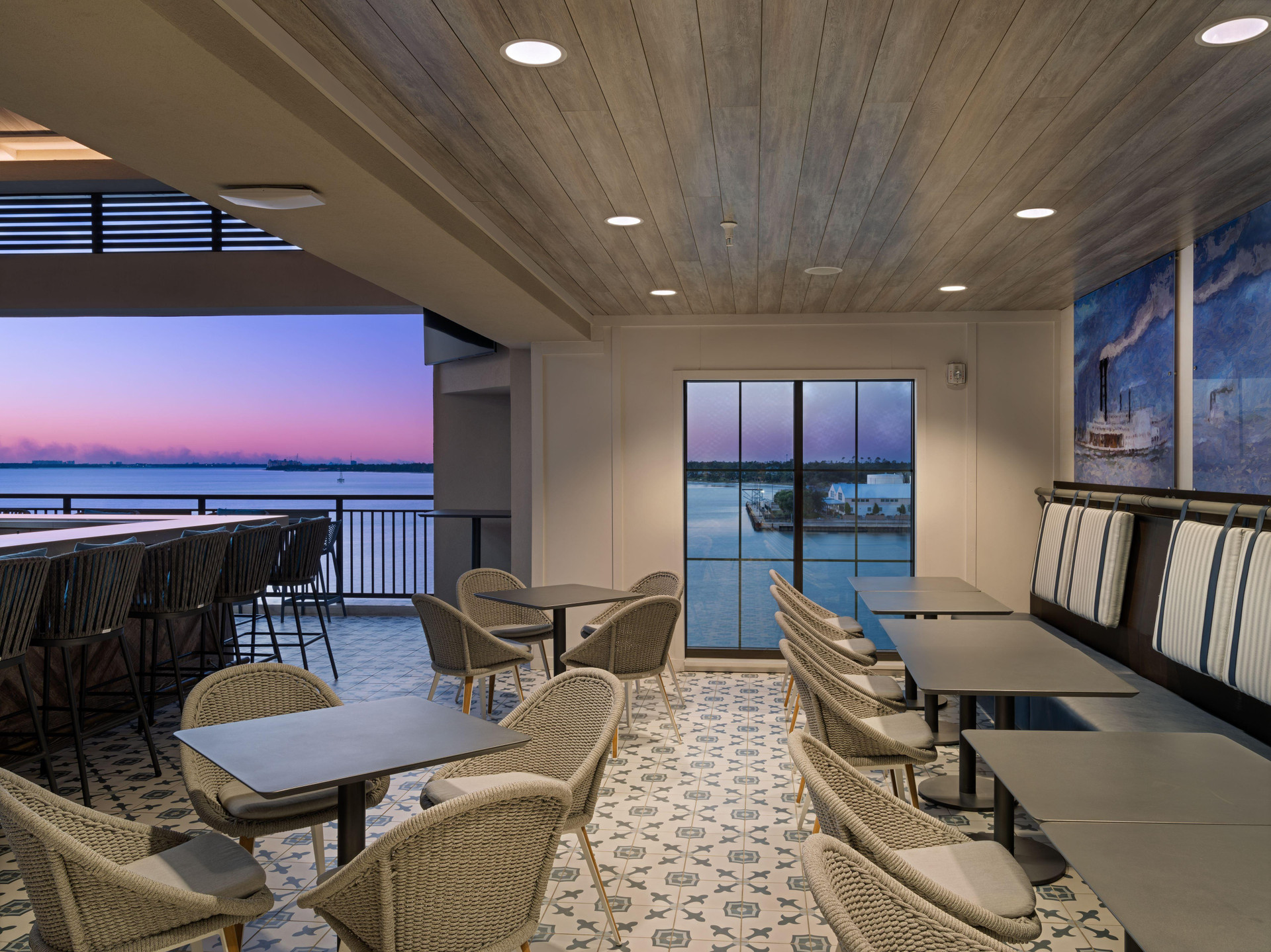 Bar/Salón Hotel Indigo Panama City Marina by IHG