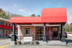 Alojamiento - Econo Lodge Sharon - Foxborough
